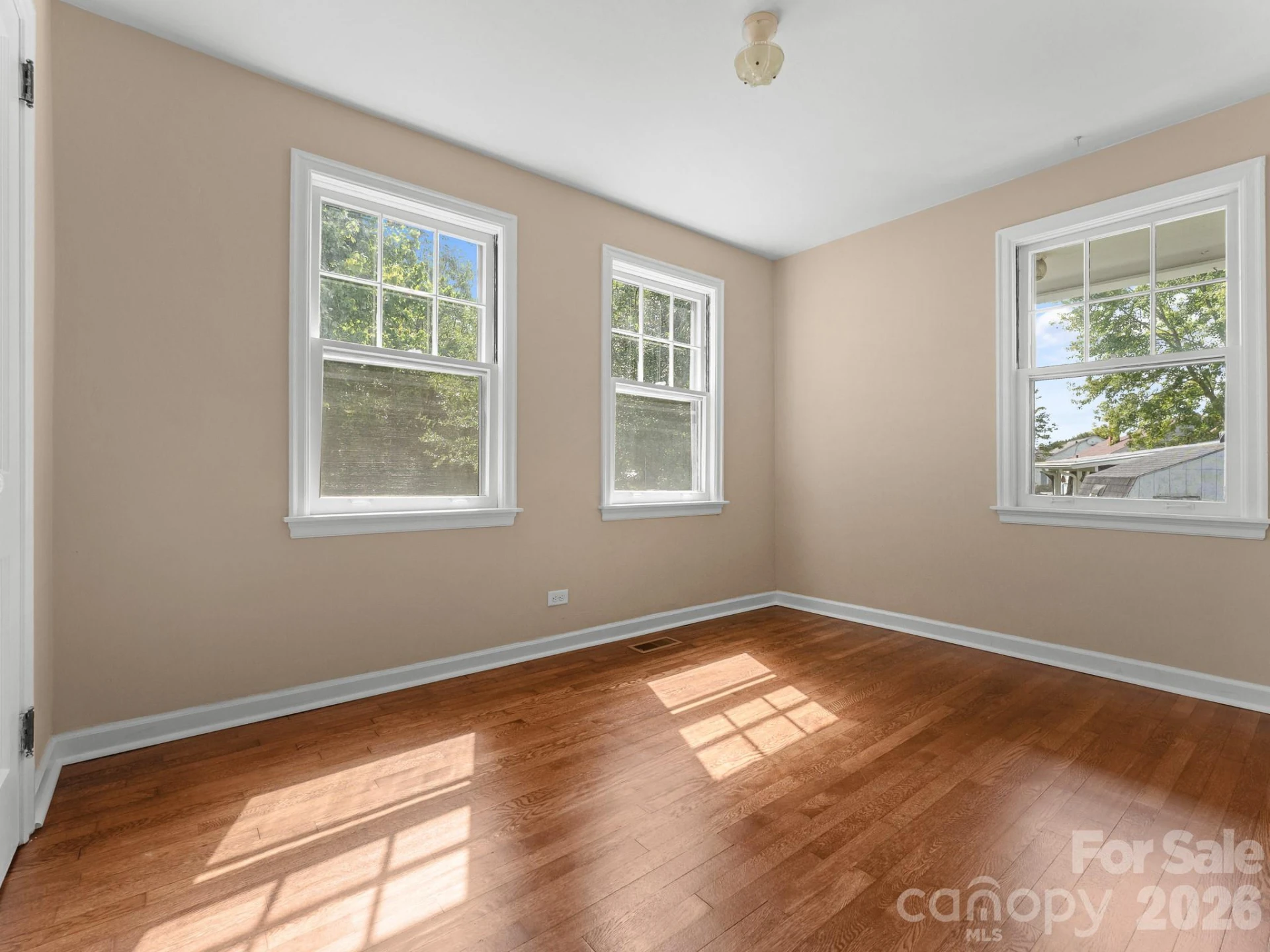 106 Green Acres Avenue - Photo 27