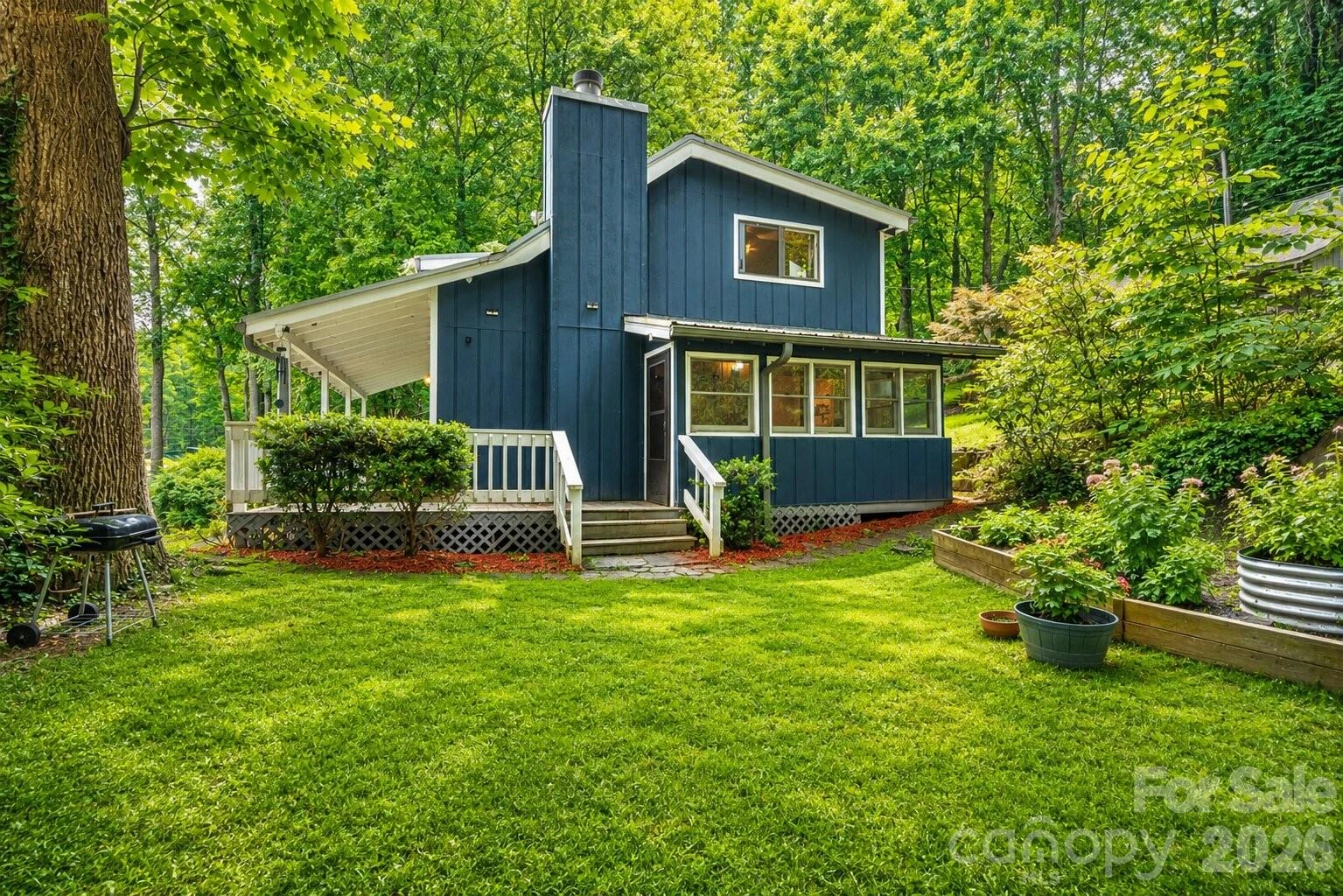 100 Bristol Lane - Photo 2