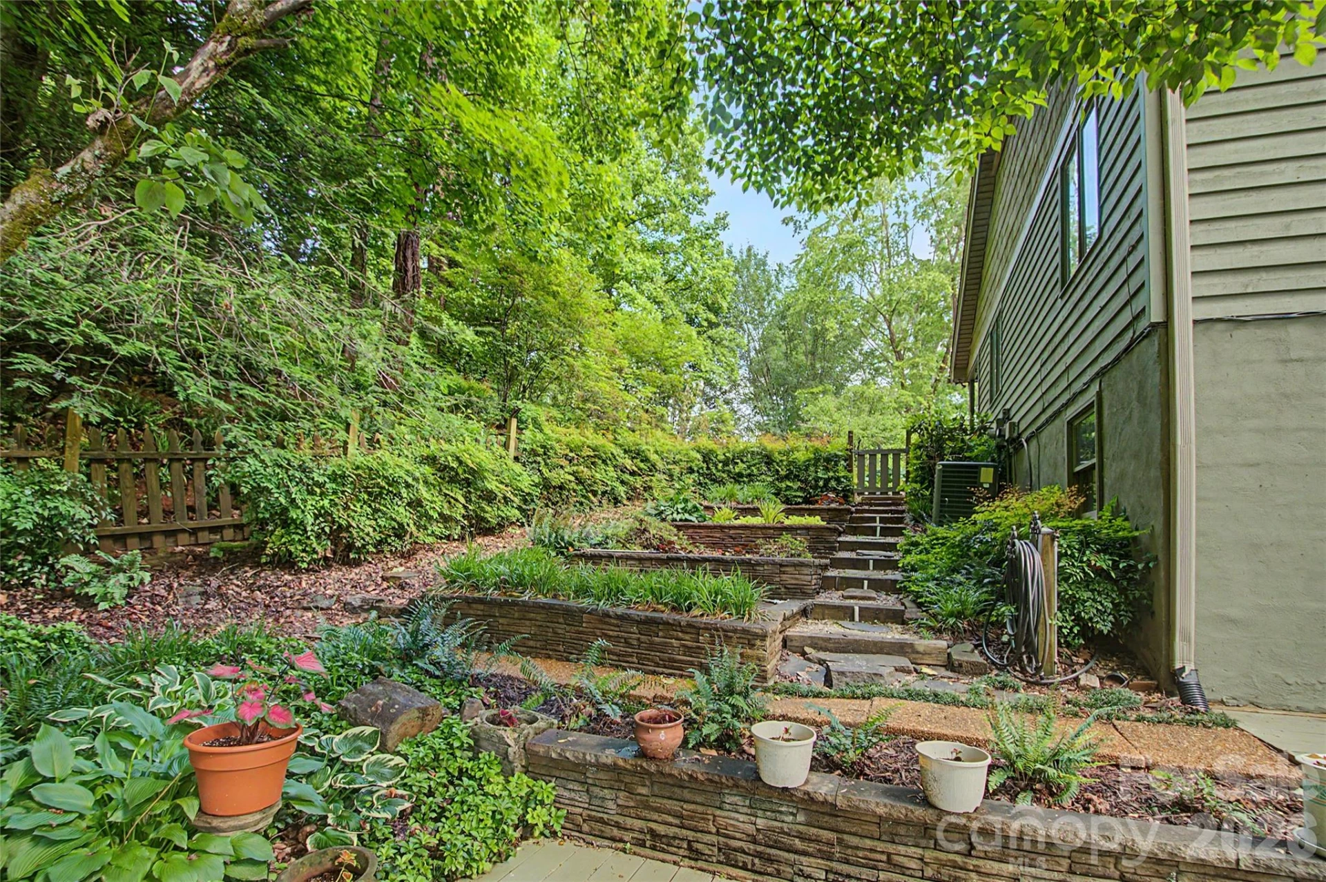 383 Ravenwood Lane - Photo 44