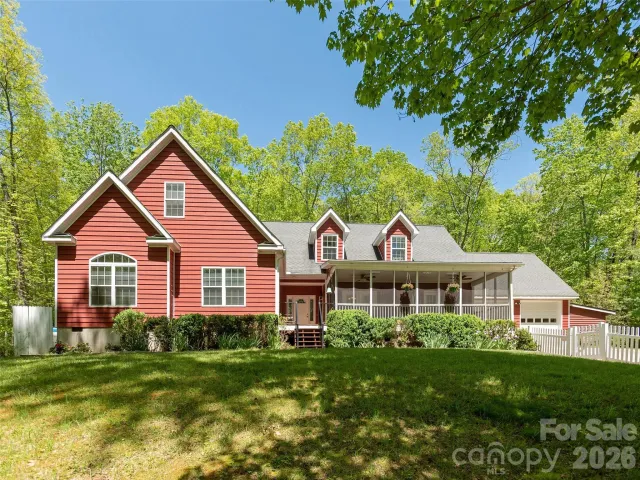 166 Virginia Brock Road, Lake Toxaway, NC, 28747