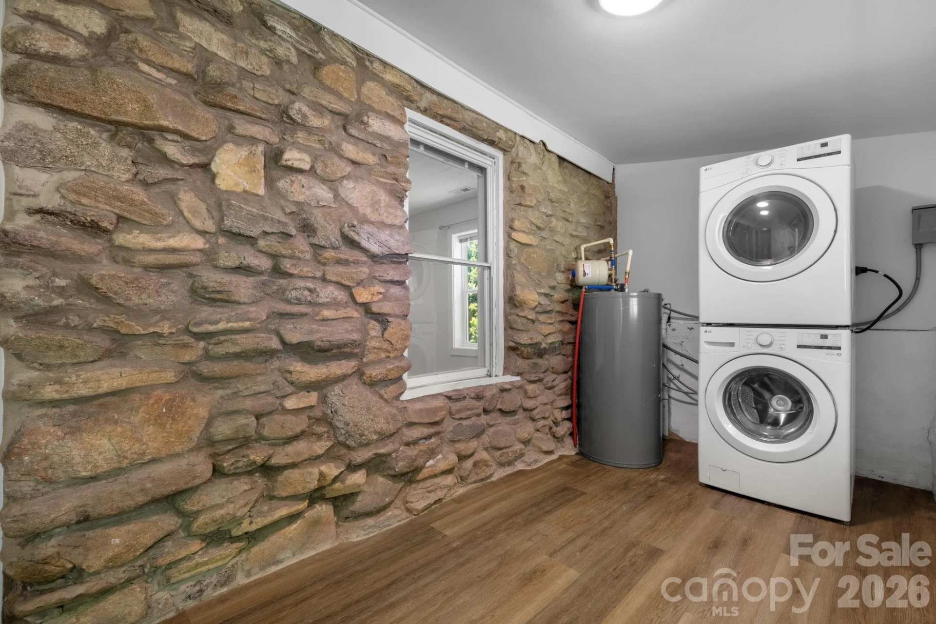 65 McDowell Street - Photo 16
