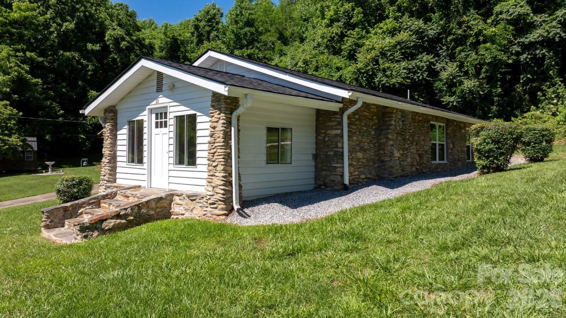 65 McDowell Street - Photo 3