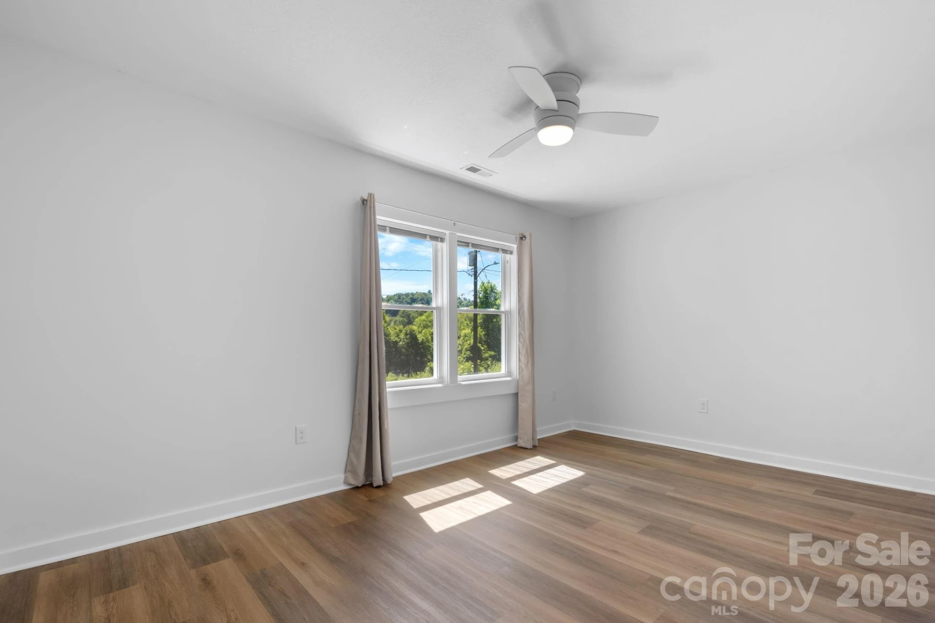 65 McDowell Street - Photo 10
