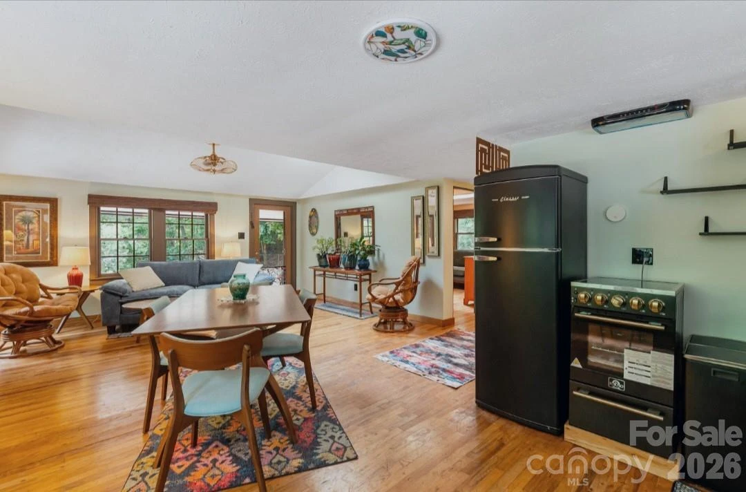 168 Avondale Road - Photo 9