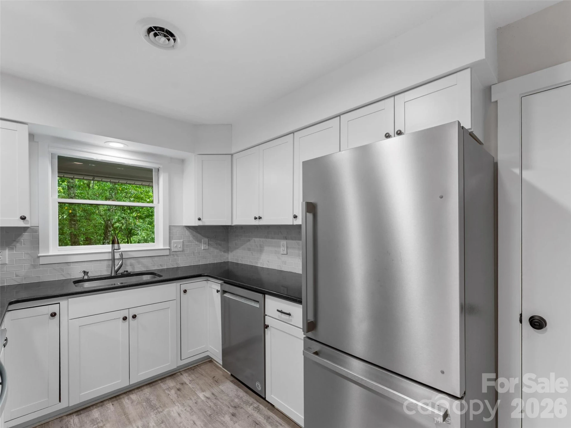 90 Cheestoonaya Way - Photo 9