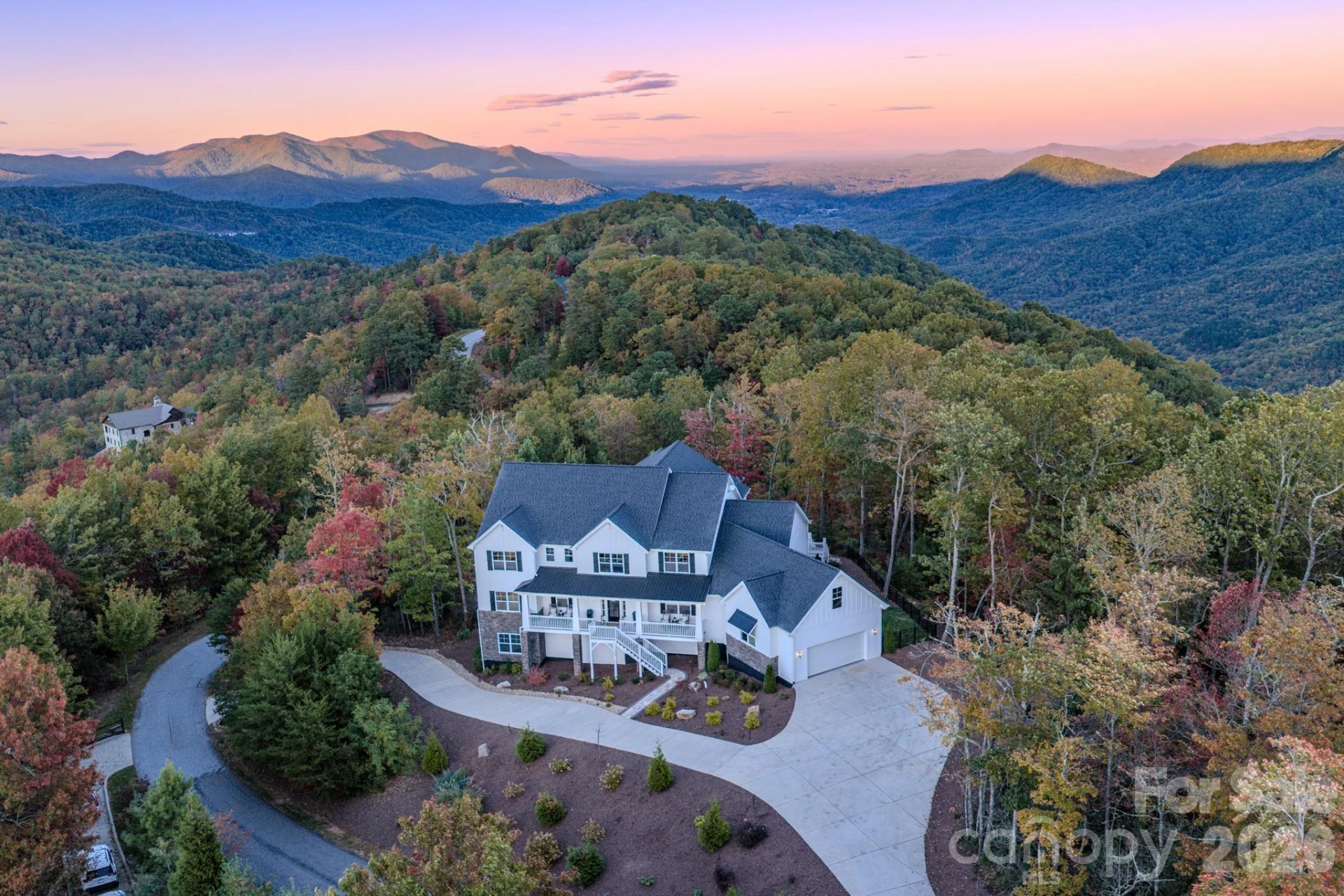 2488 Catawba Falls Parkway - Photo 2