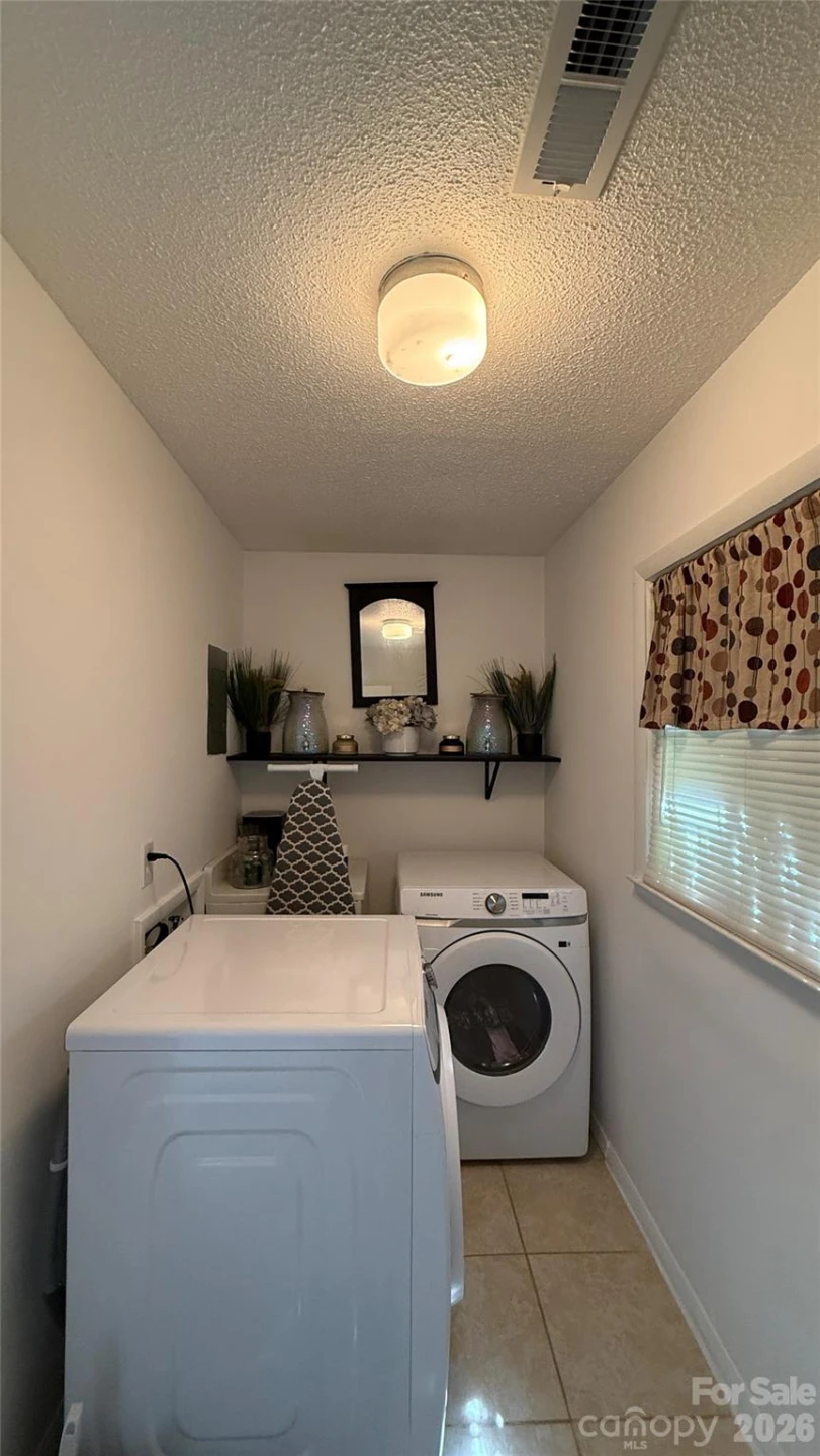 172 Parkland Drive - Photo 26