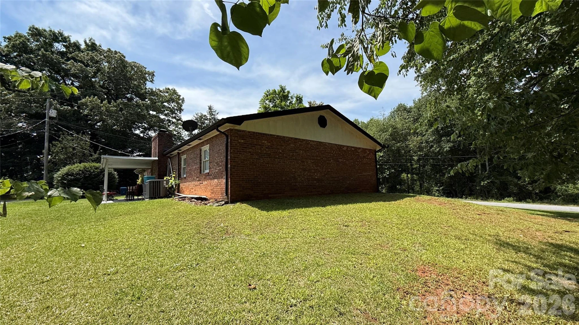 172 Parkland Drive - Photo 4