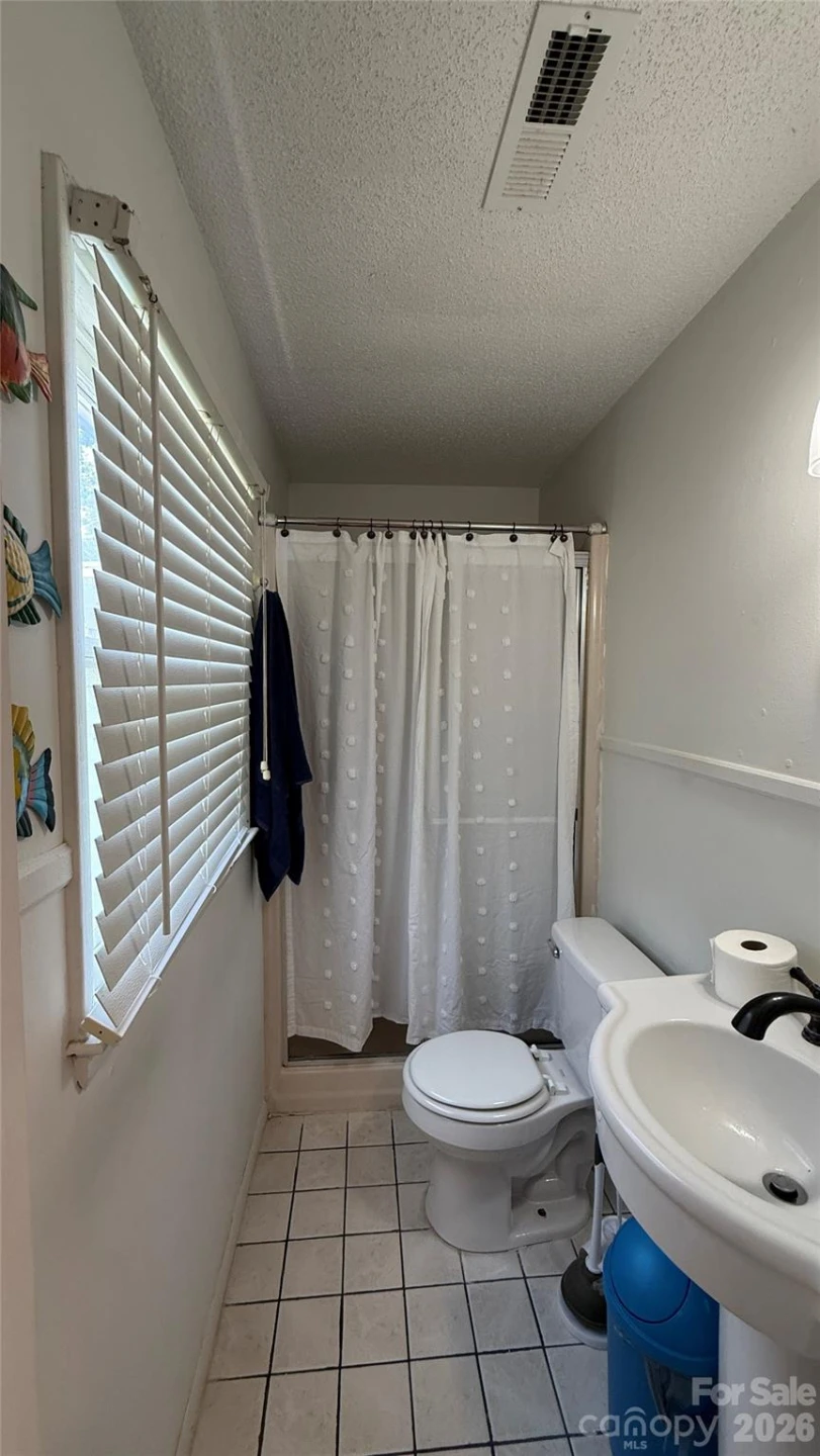 172 Parkland Drive - Photo 9