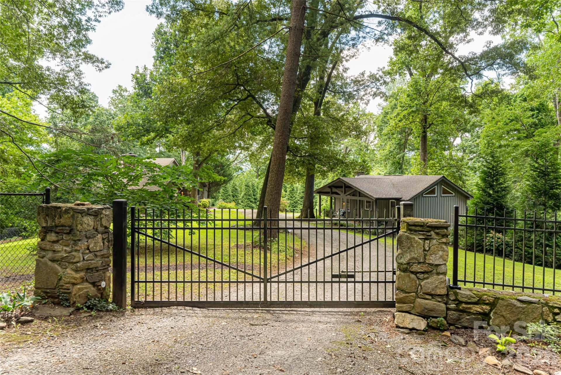 711 Shawnee Trail - Photo 17