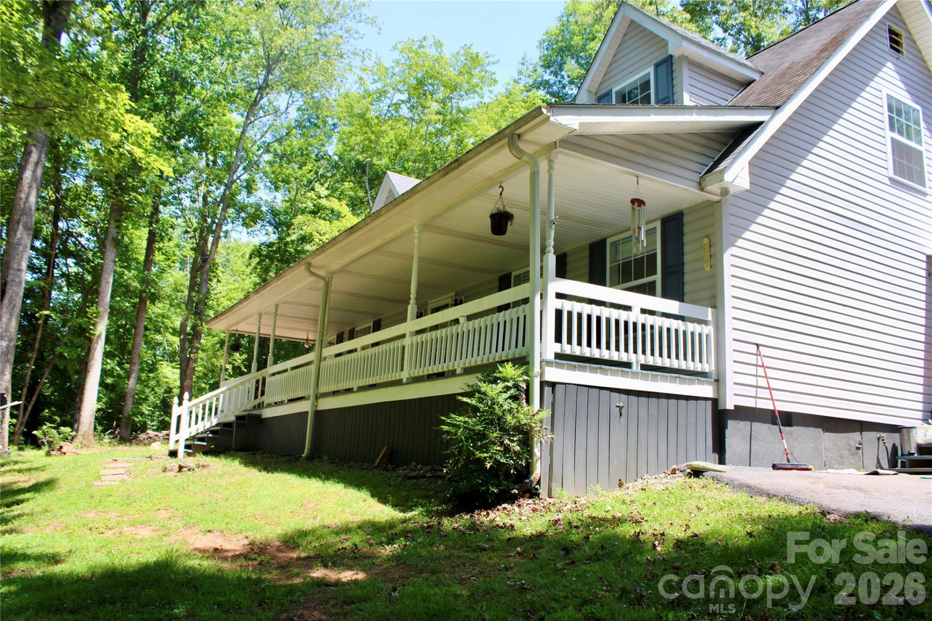386 Groves Road - Photo 2