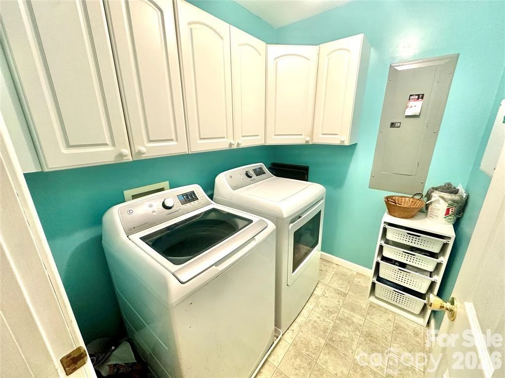386 Groves Road - Photo 16