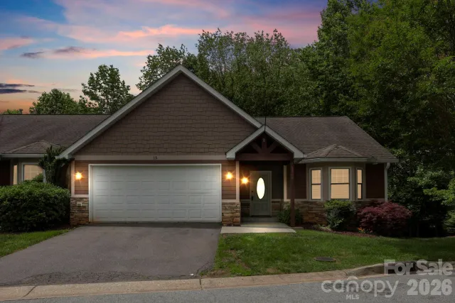 15 Kaylor Drive