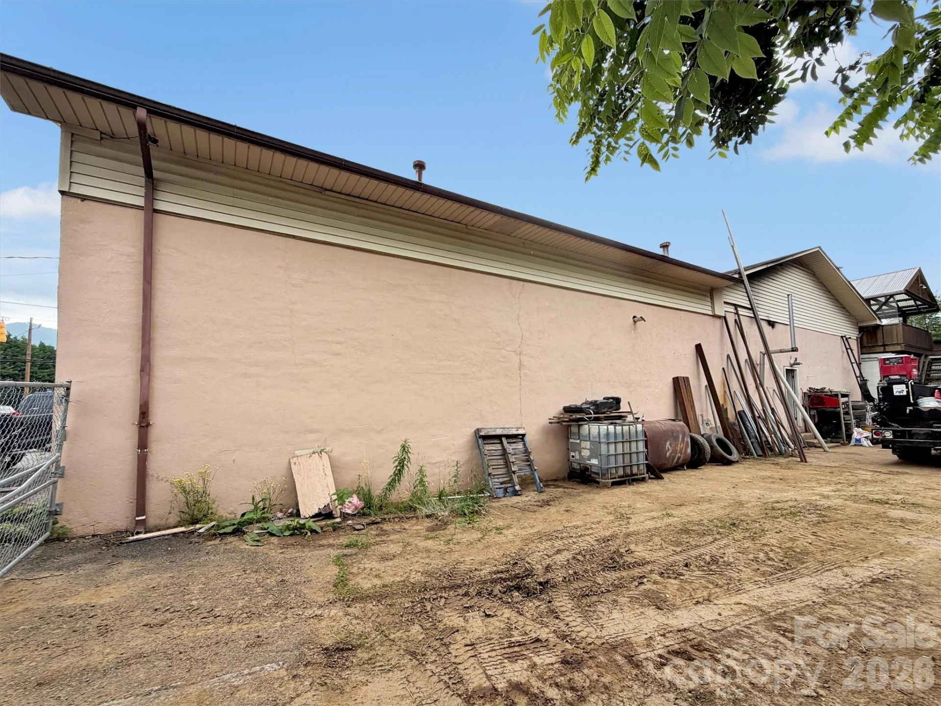 1604 South Main Street - Photo 16