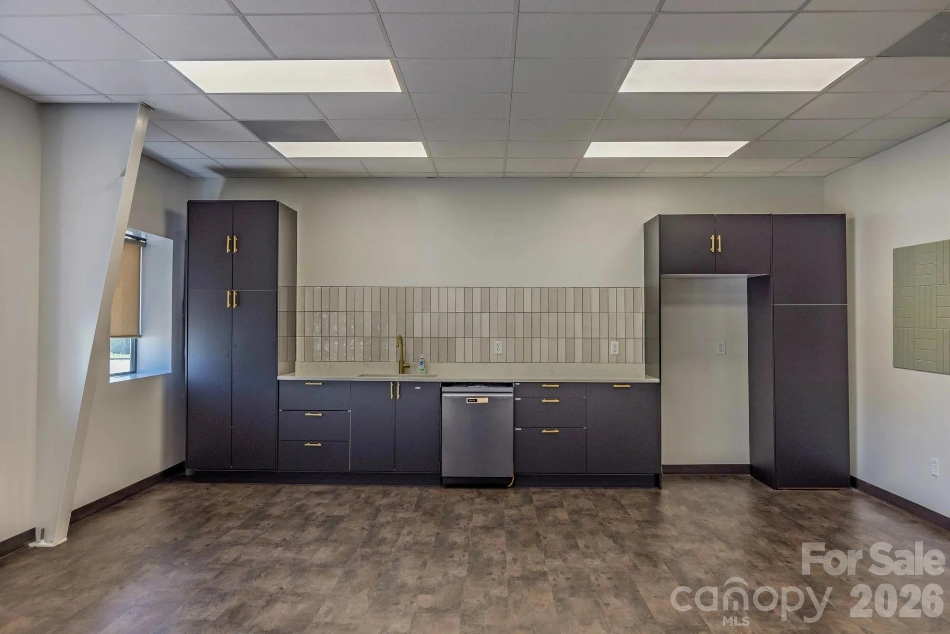 4076 Haywood Road - Photo 17