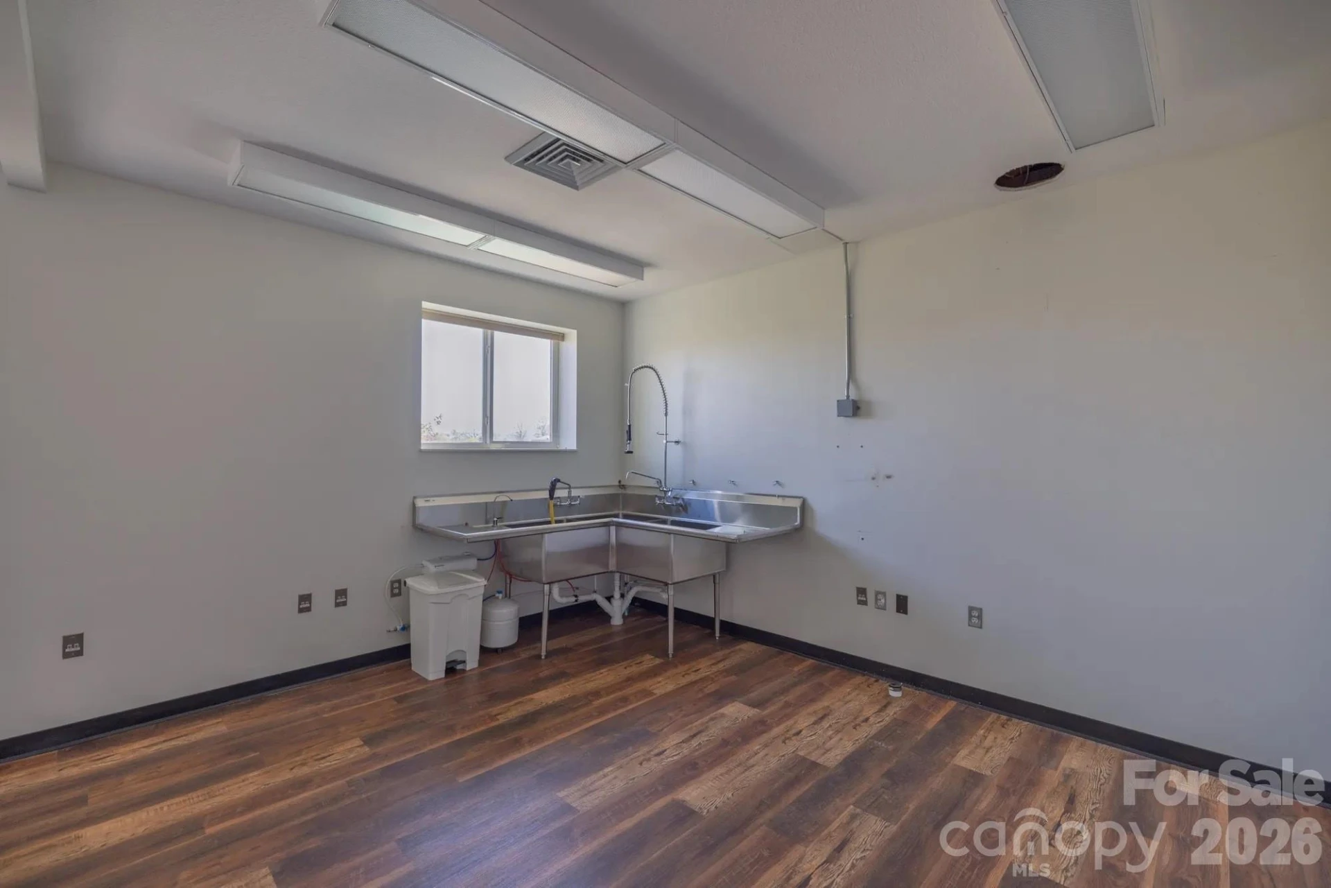 4076 Haywood Road - Photo 10