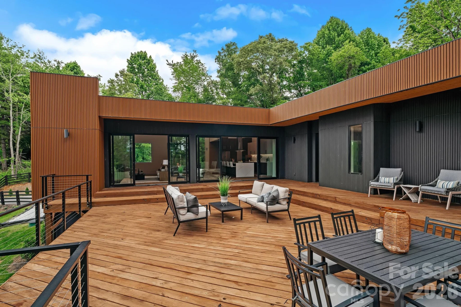 200 Manchester Way - Photo 18