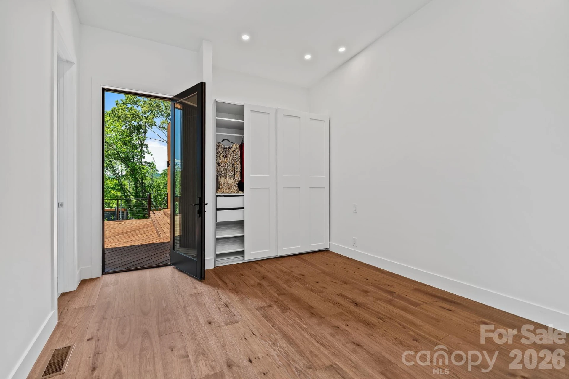 200 Manchester Way - Photo 30
