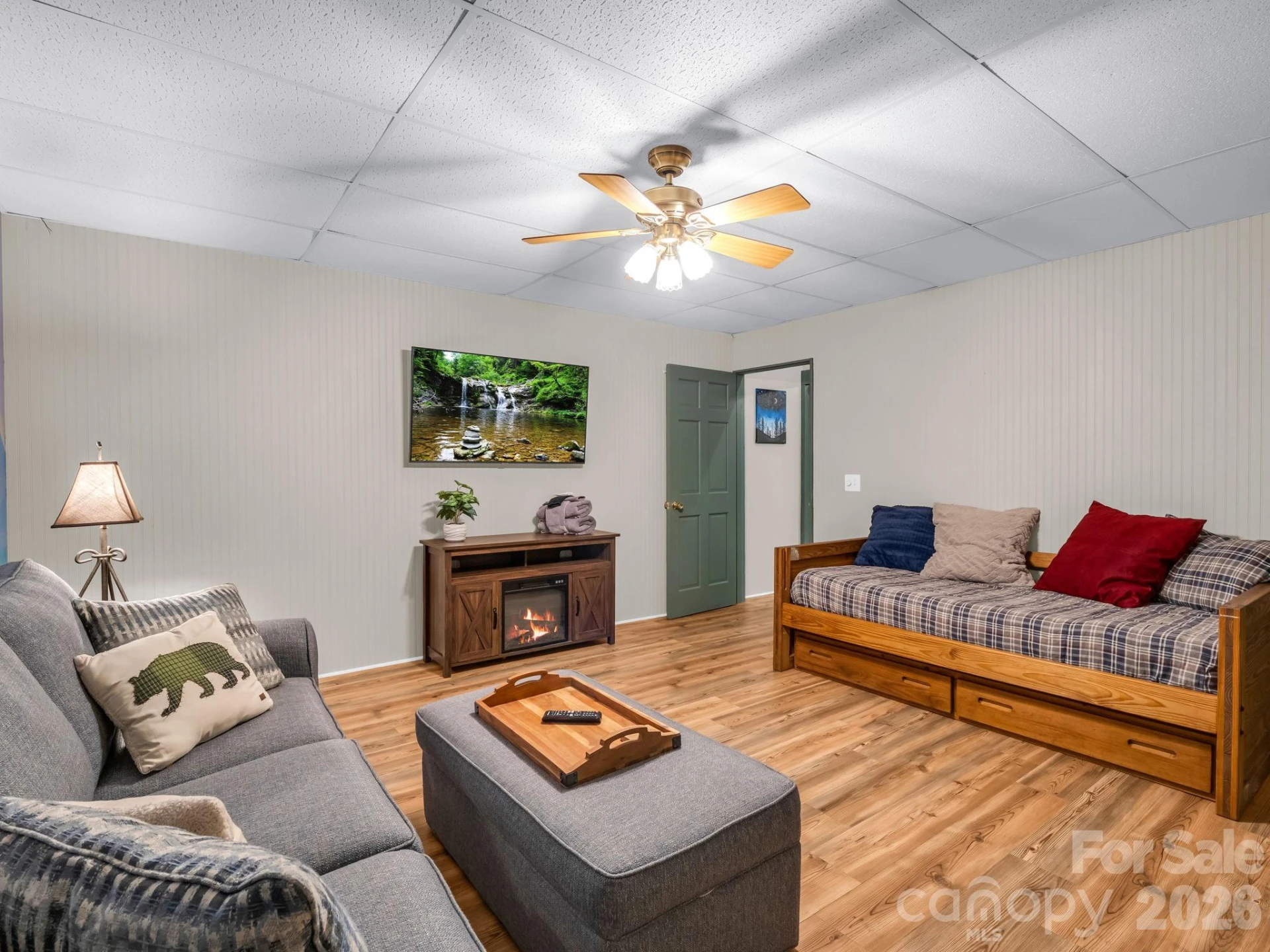 136 Dalton Court - Photo 30