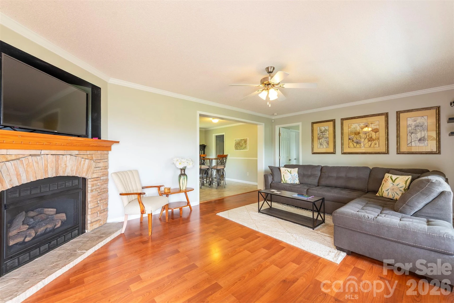 25 Inglescott Way - Photo 3