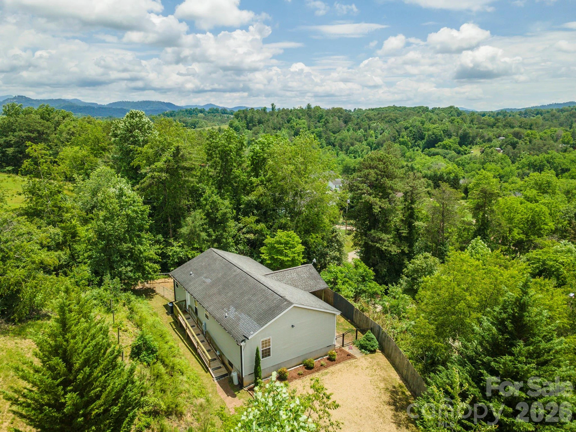25 Inglescott Way - Photo 39