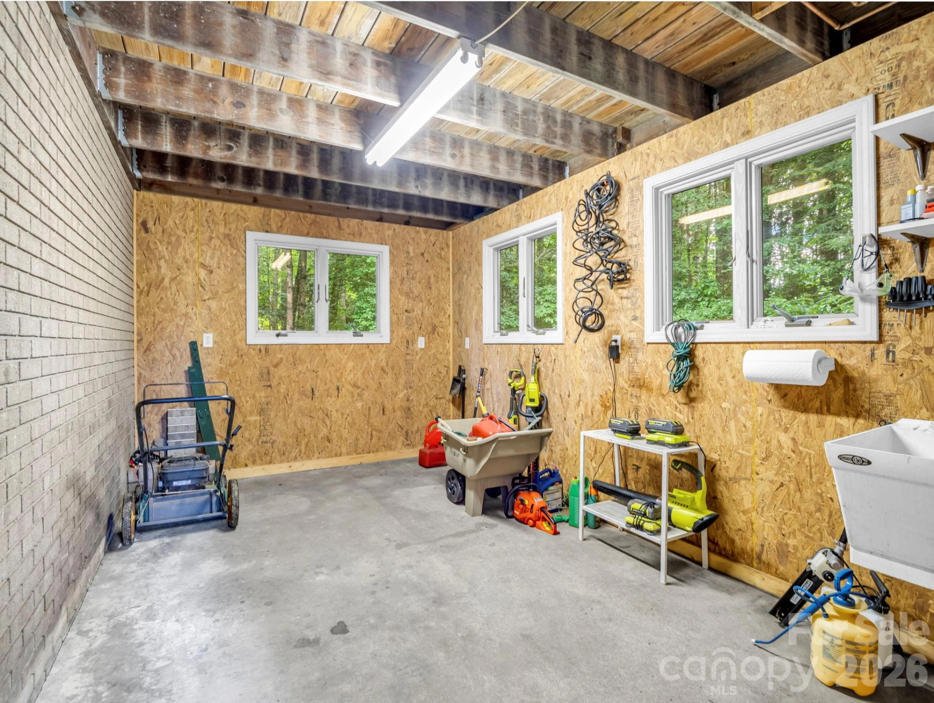 115 Woodhaven Drive - Photo 42