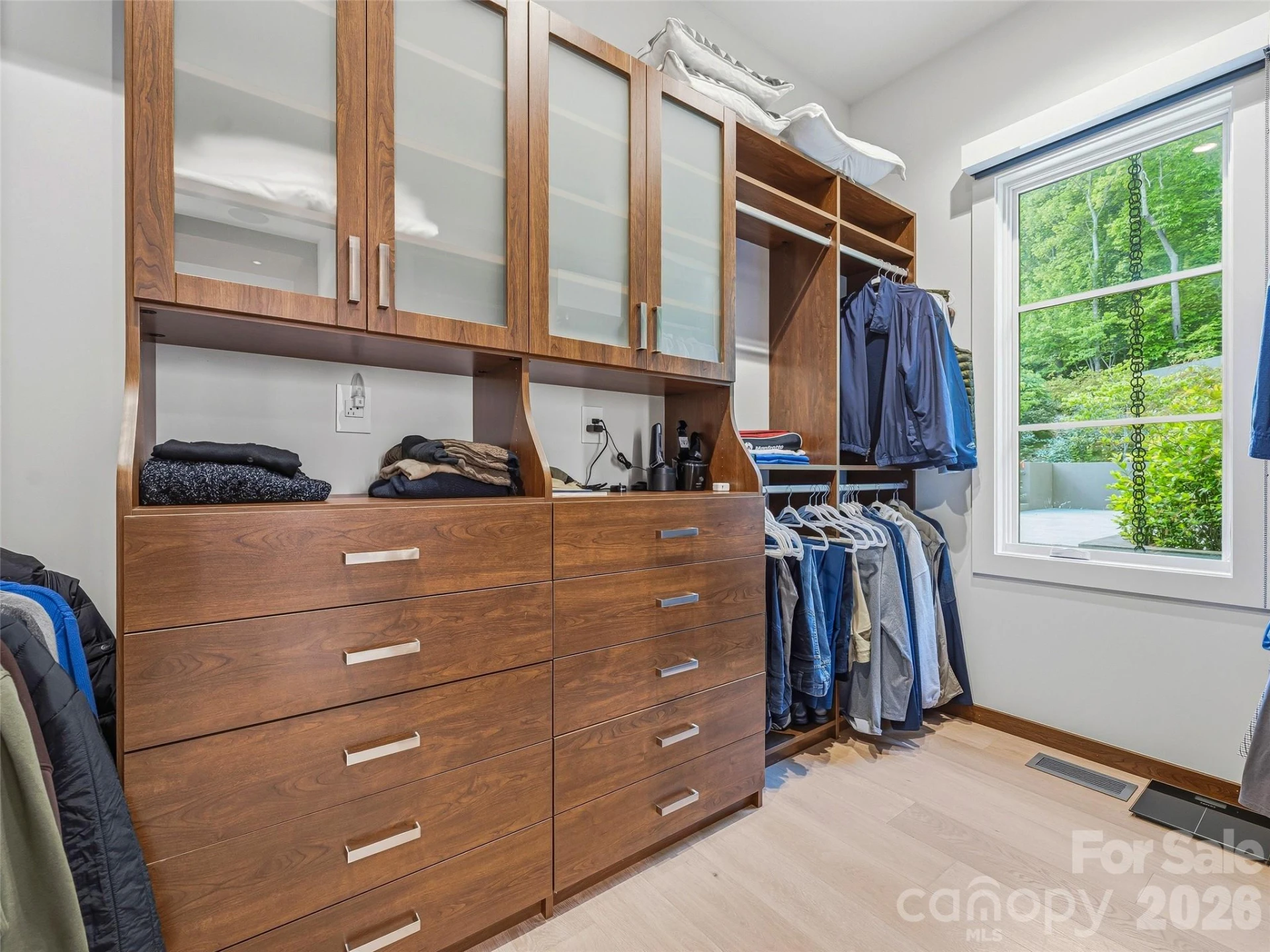 1121 Timberbluff Way - Photo 32
