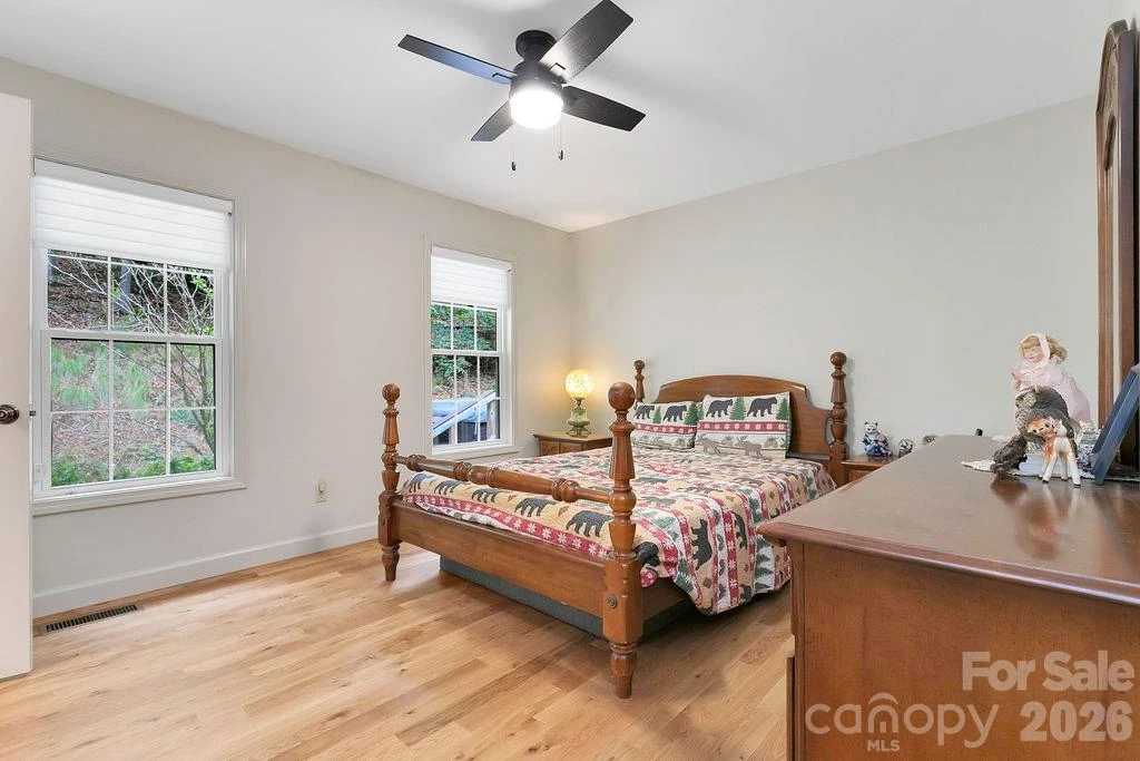 144 Lakeland Drive - Photo 24