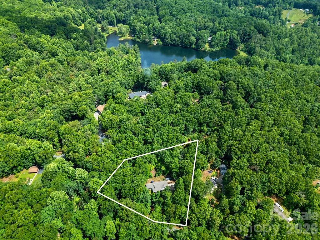 144 Lakeland Drive - Photo 4