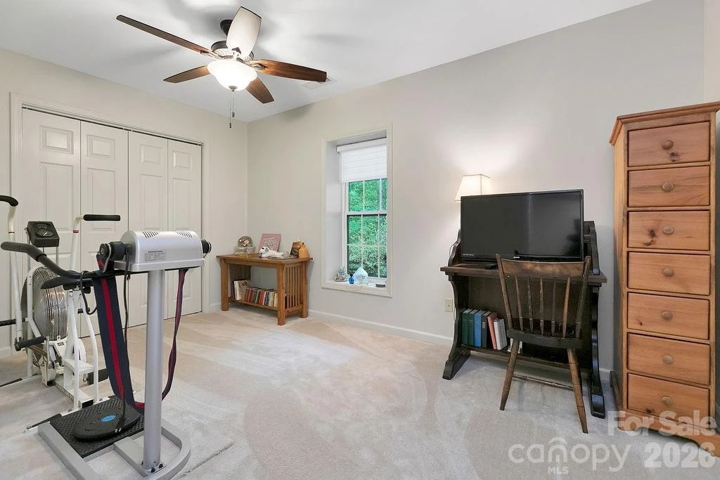 144 Lakeland Drive - Photo 33