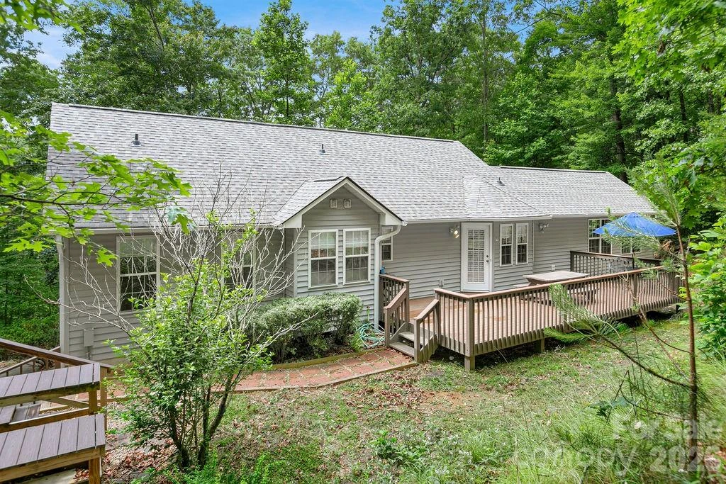144 Lakeland Drive - Photo 37
