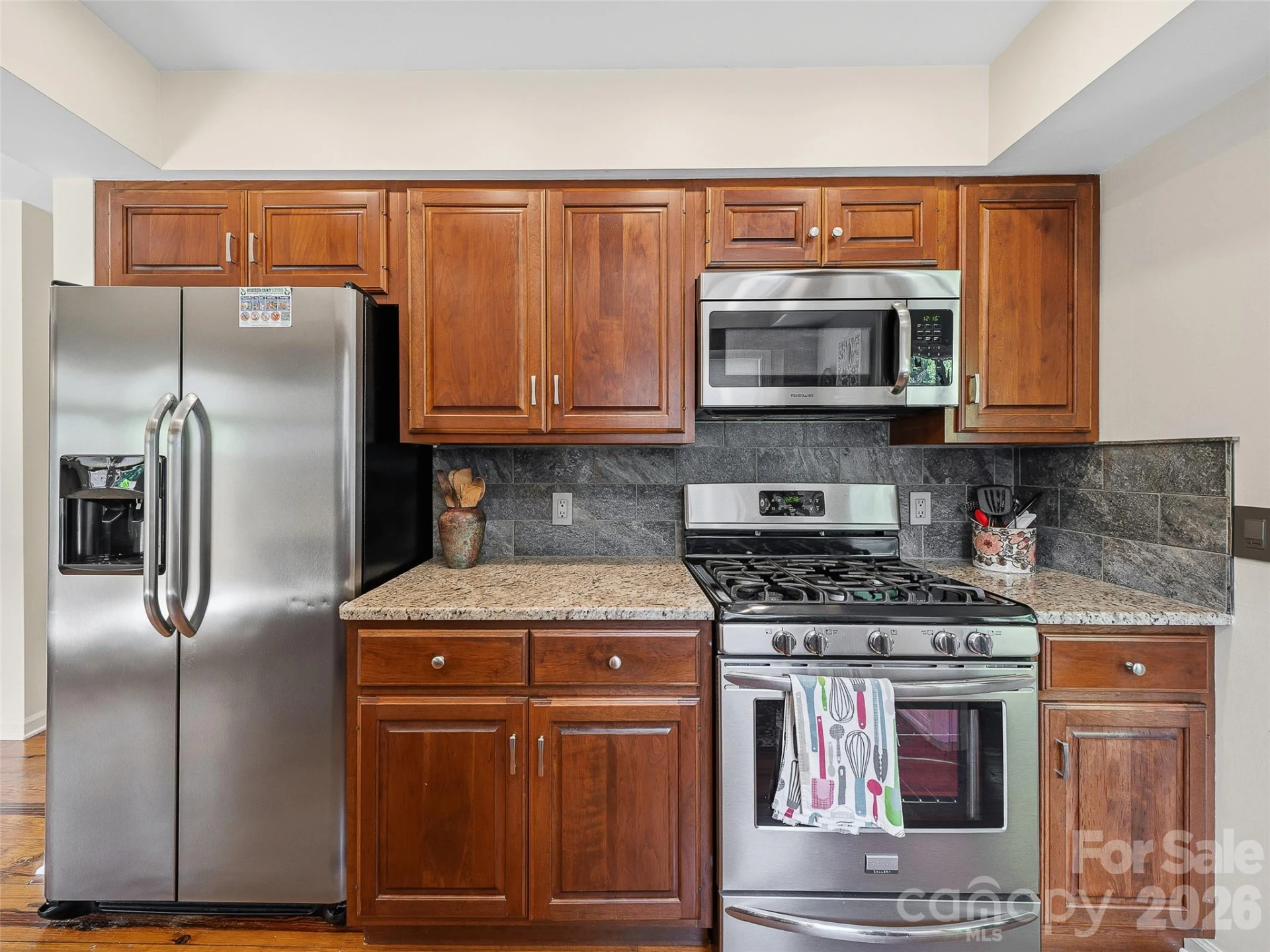 301 White Oak Drive - Photo 11