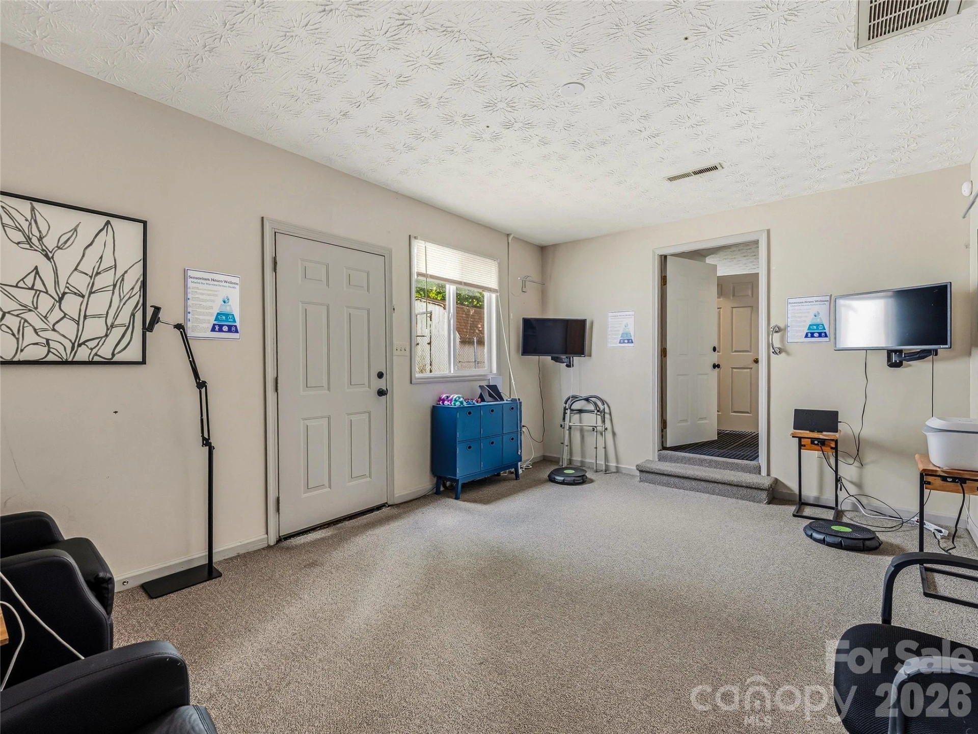2124 Hendersonville Road - Photo 18