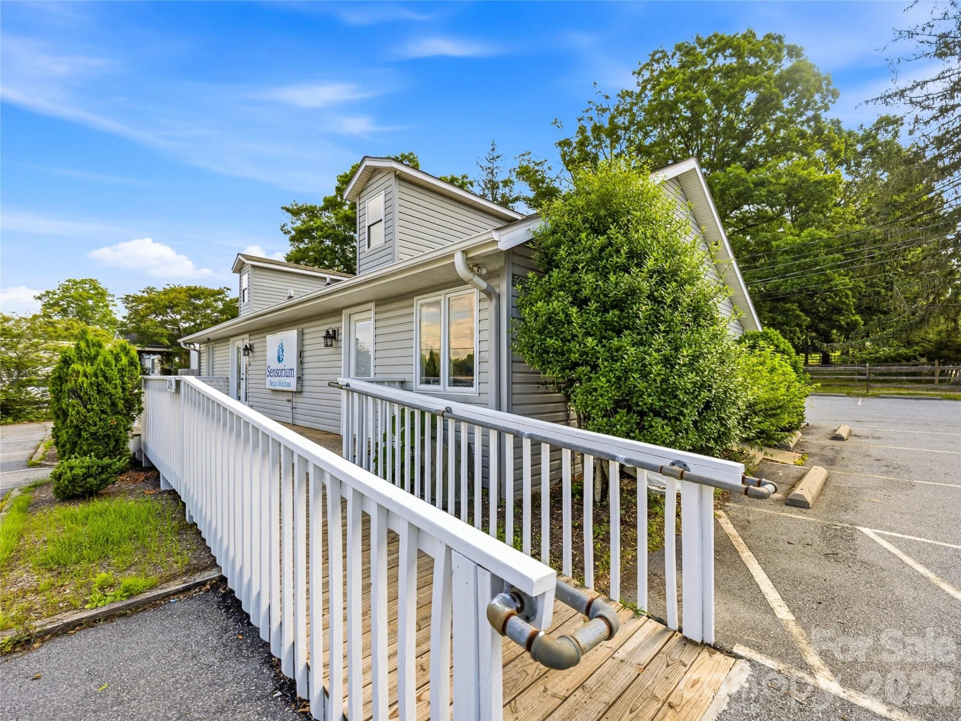 2124 Hendersonville Road - Photo 6