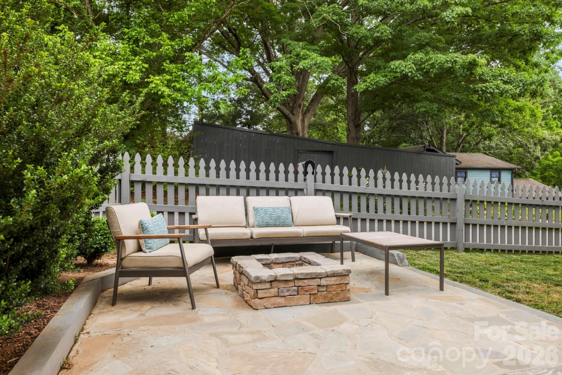 31 Lilac Street - Photo 3