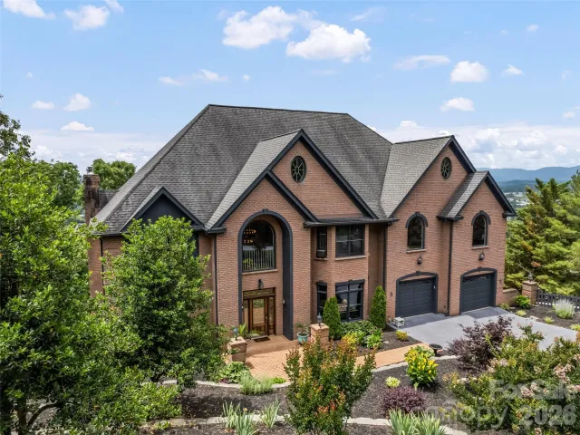 9 Perrion Avenue, Weaverville, NC, 28787