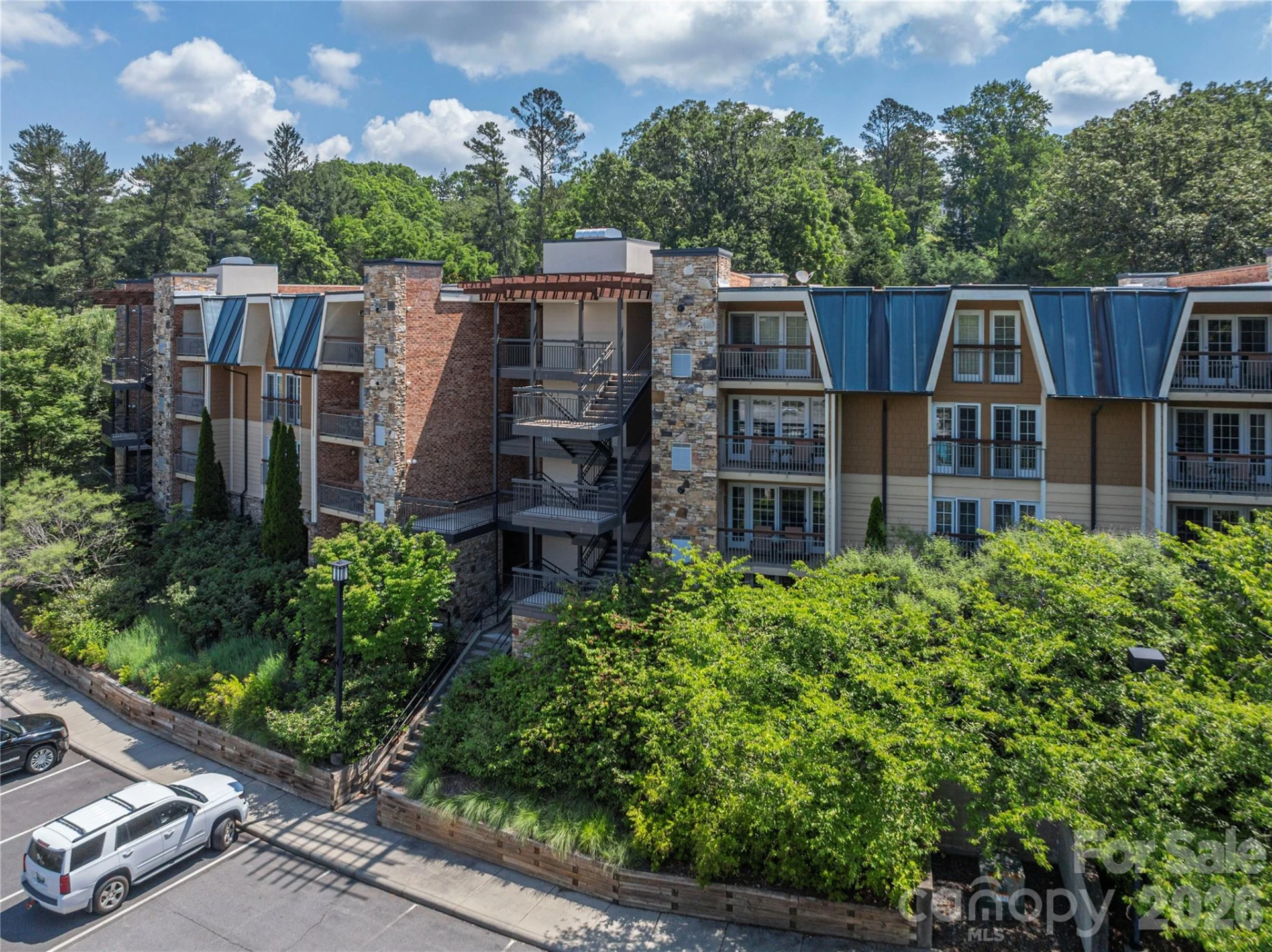 222 Bowling Park Road - Photo 3