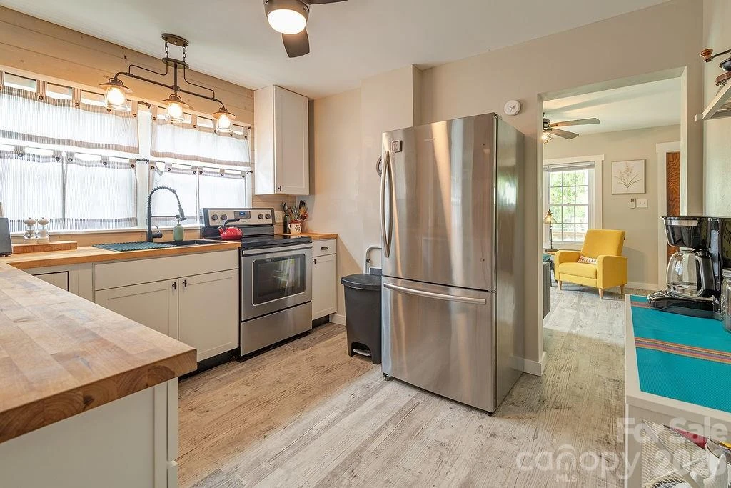 50 Hutchins Road - Photo 3