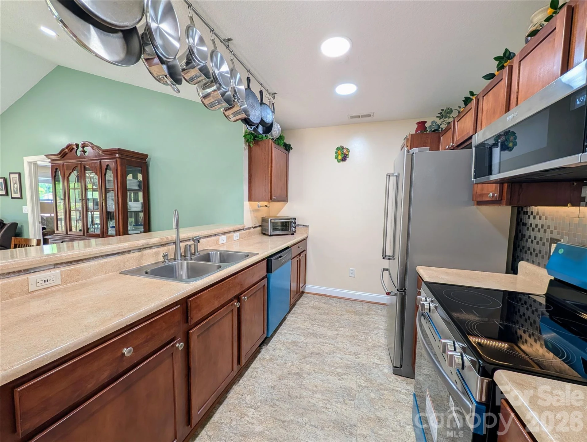 65 Foxden Drive #201 - Photo 6