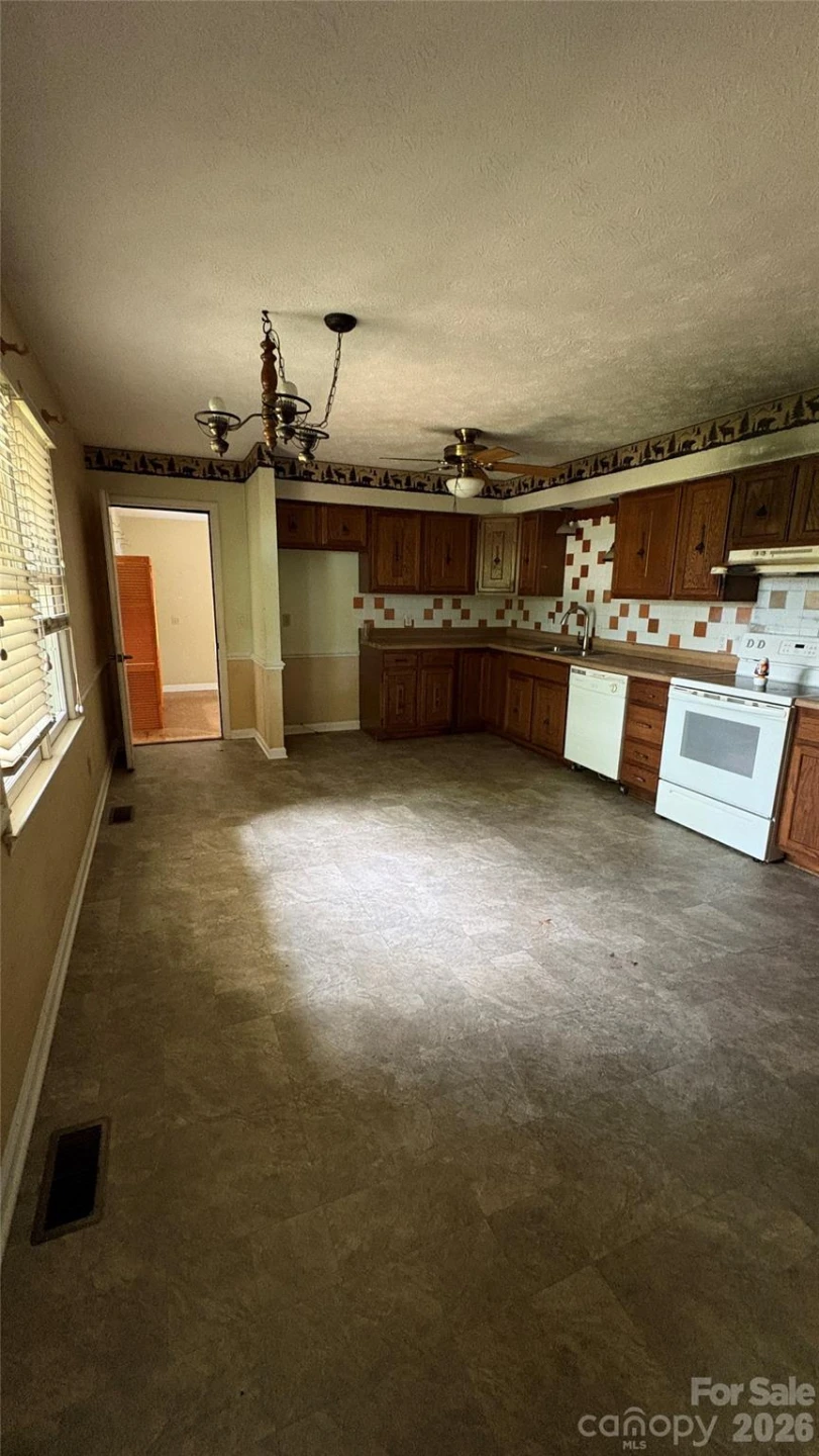 132 Haynes Street - Photo 11