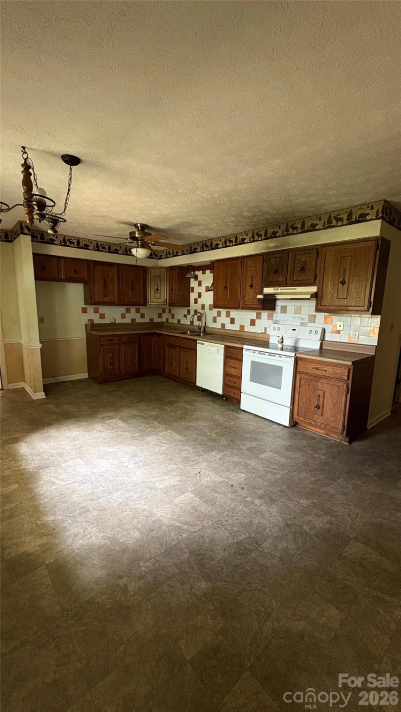 132 Haynes Street - Photo 10