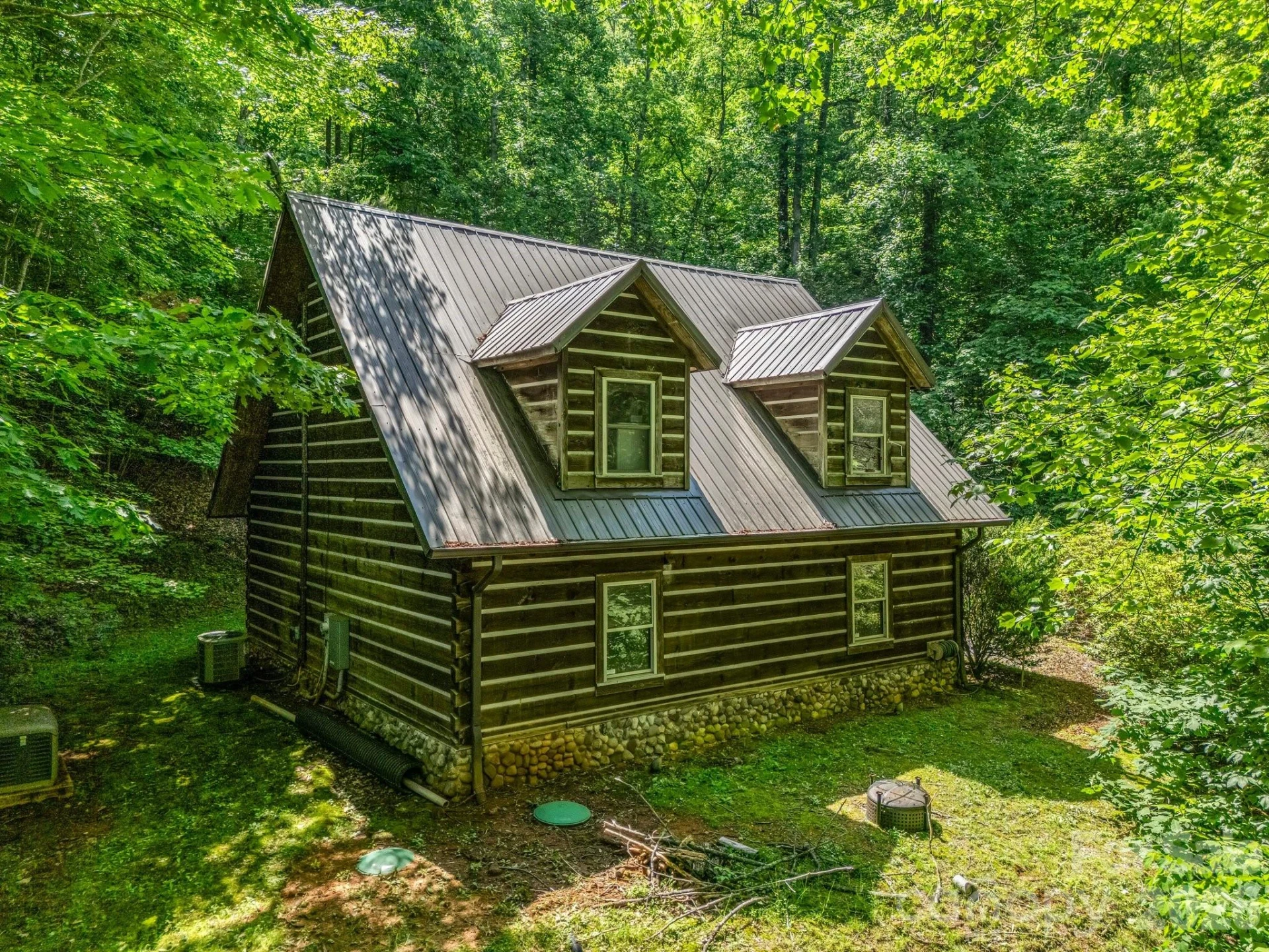 980 Mountain Forest Drive - Photo 23