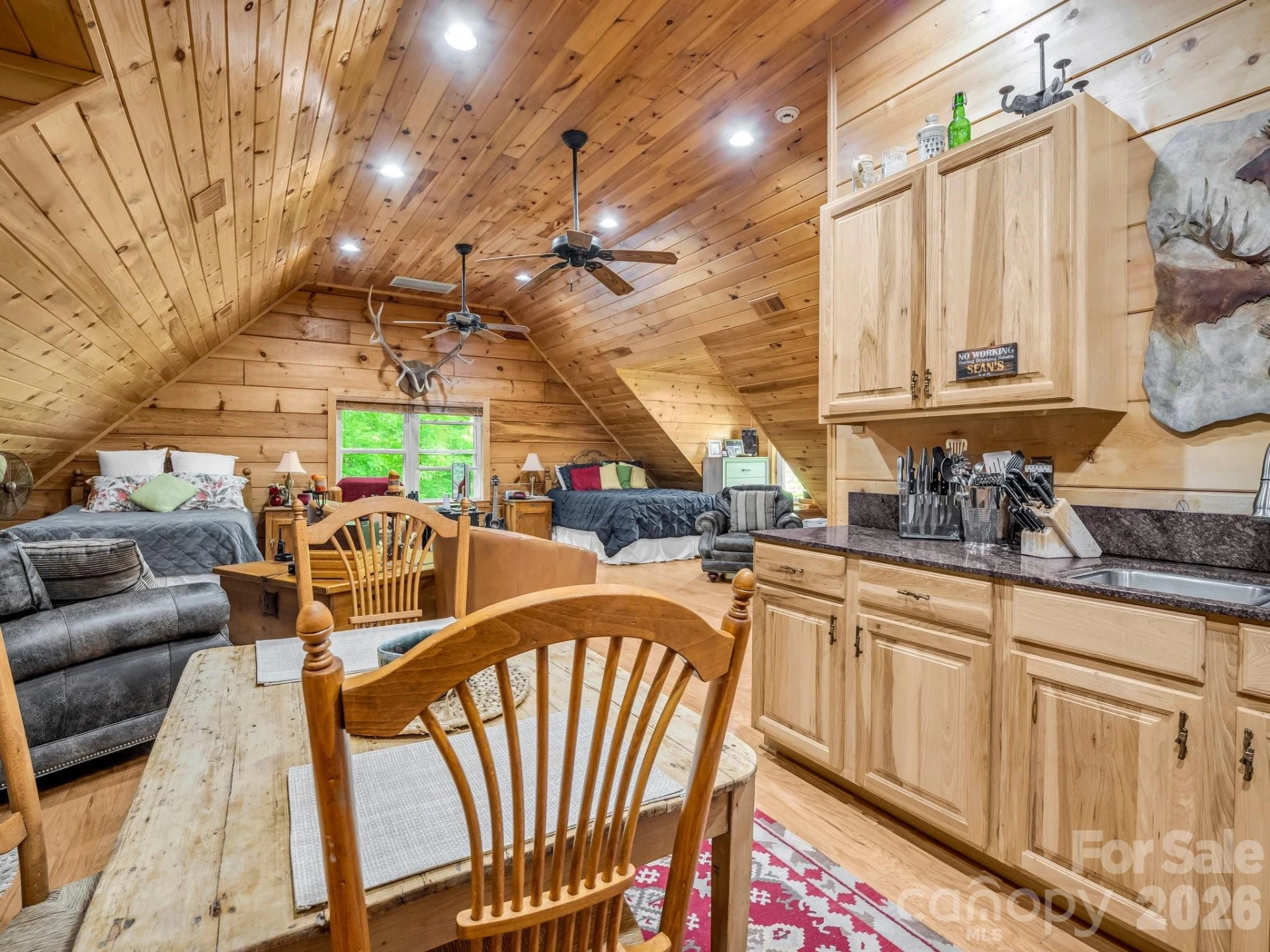 980 Mountain Forest Drive - Photo 26