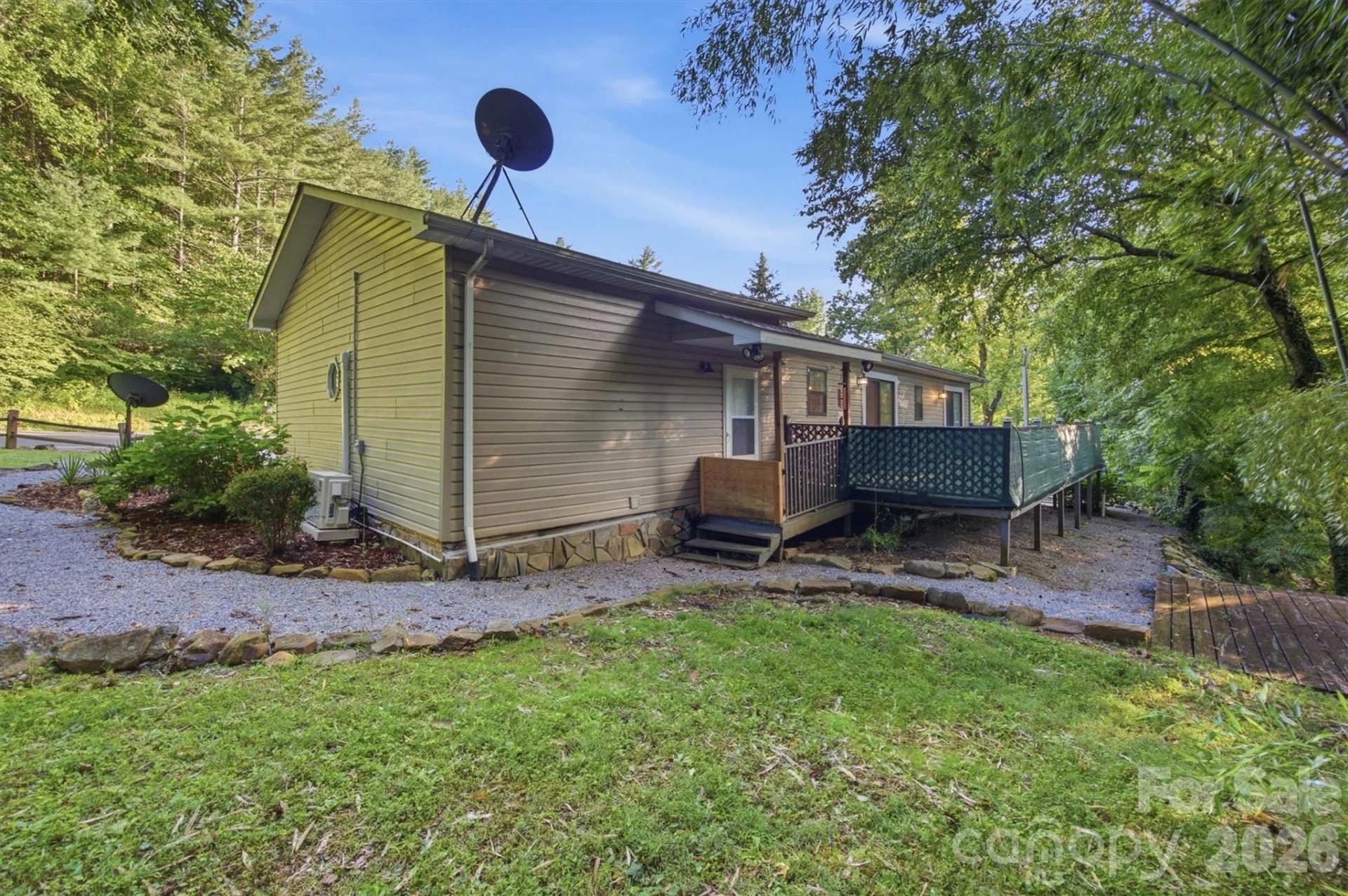 5513 Old Linville Road - Photo 29