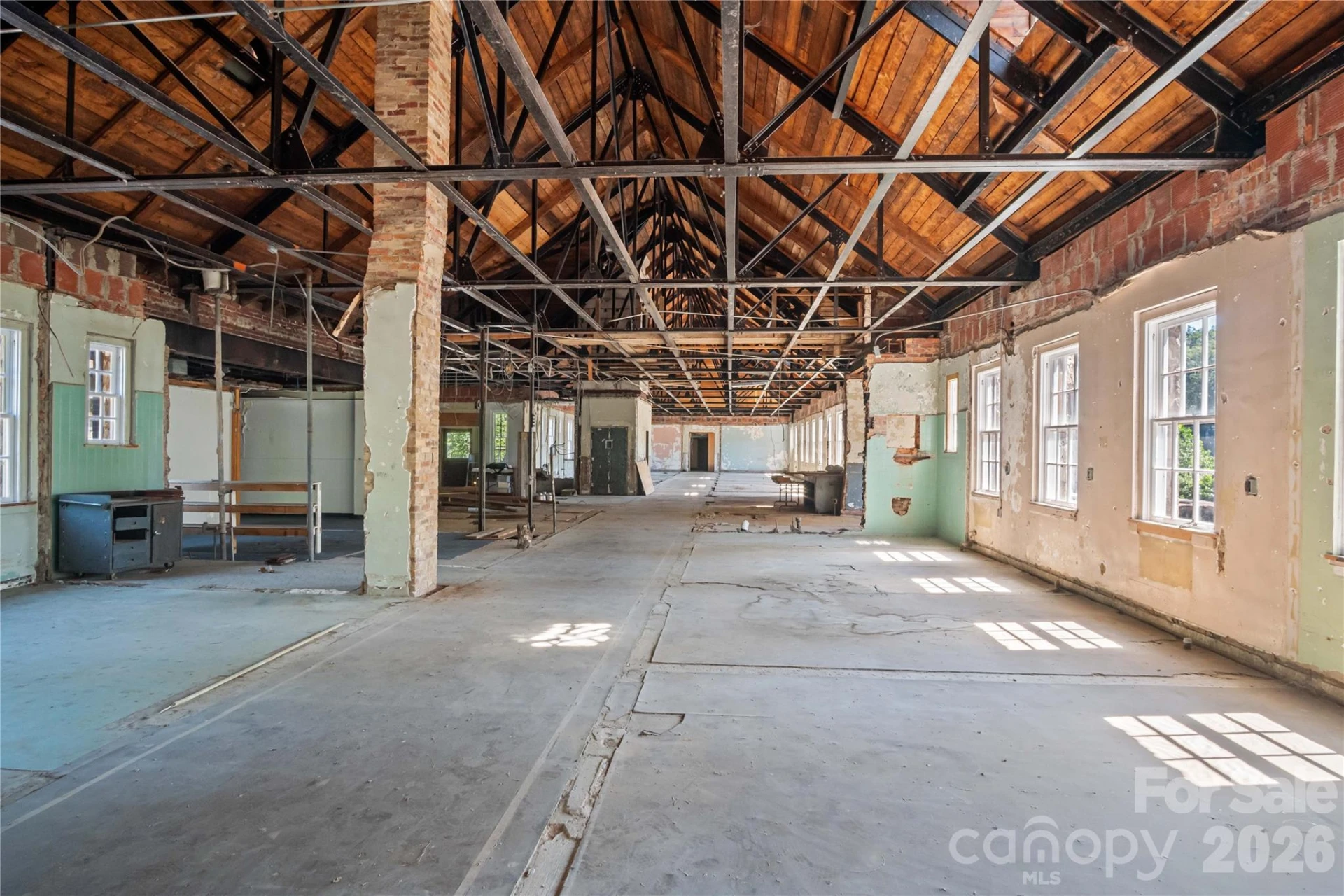 330 Carolina Drive - Photo 10