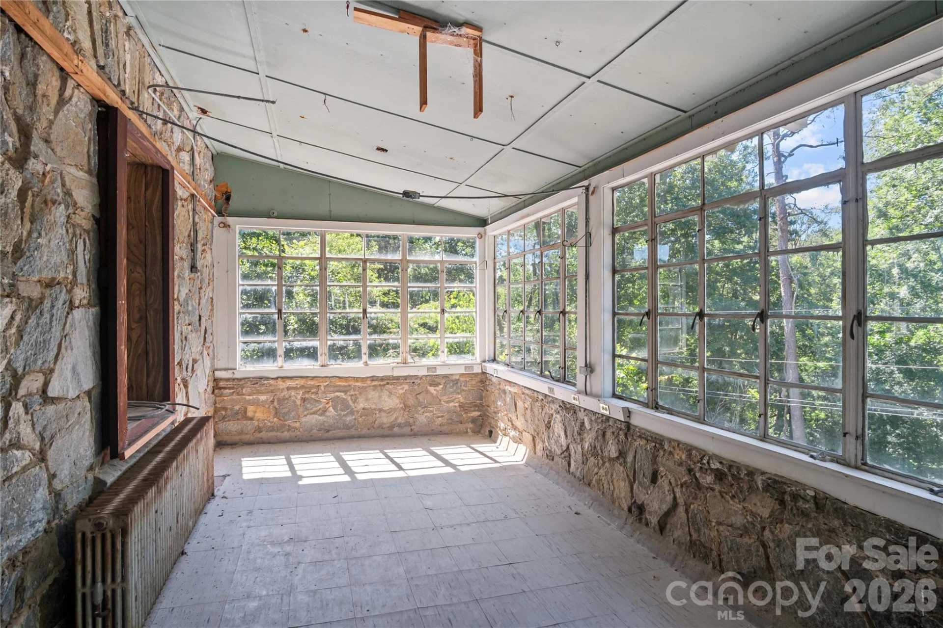330 Carolina Drive - Photo 11