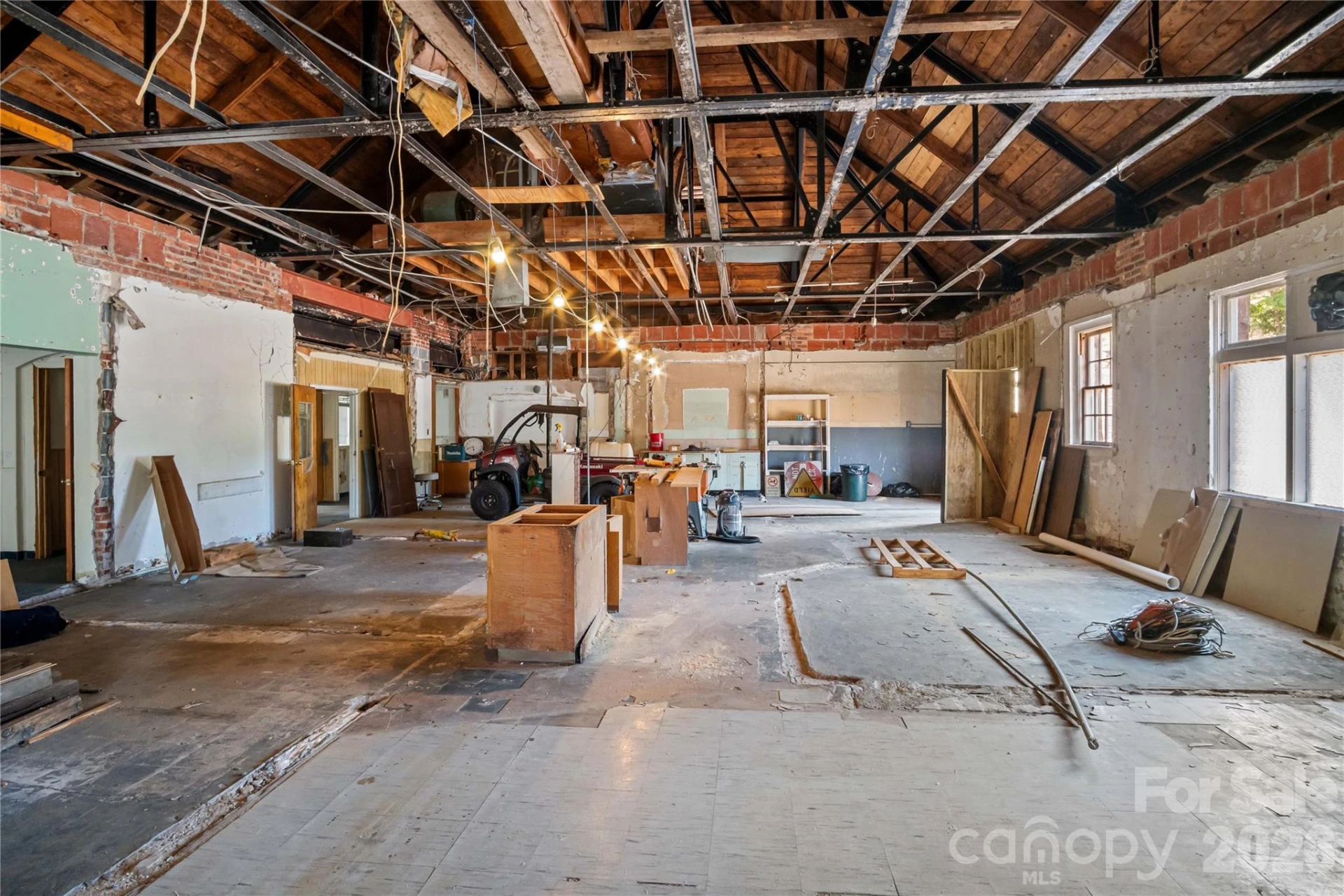 330 Carolina Drive - Photo 33