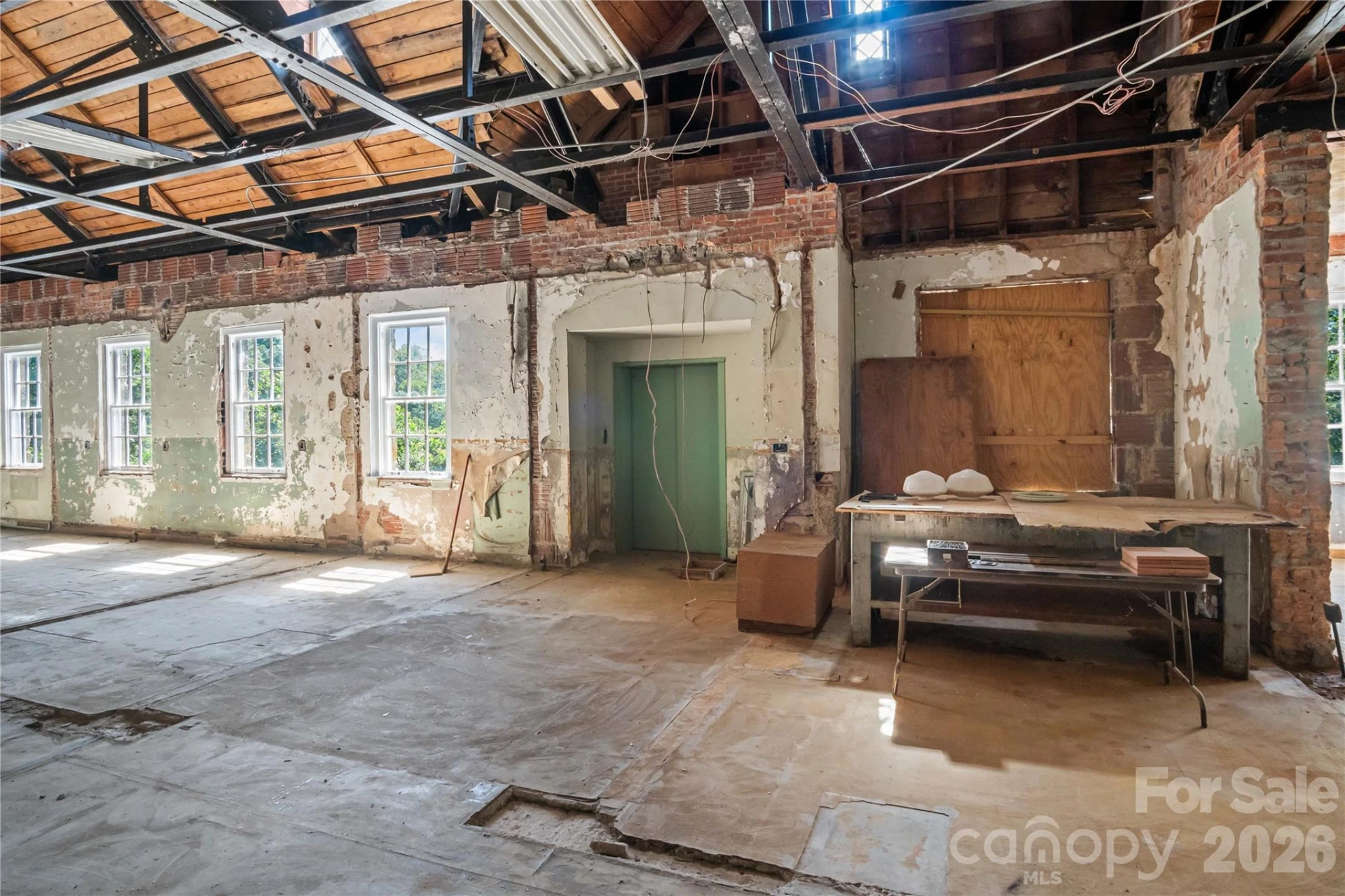 330 Carolina Drive - Photo 8