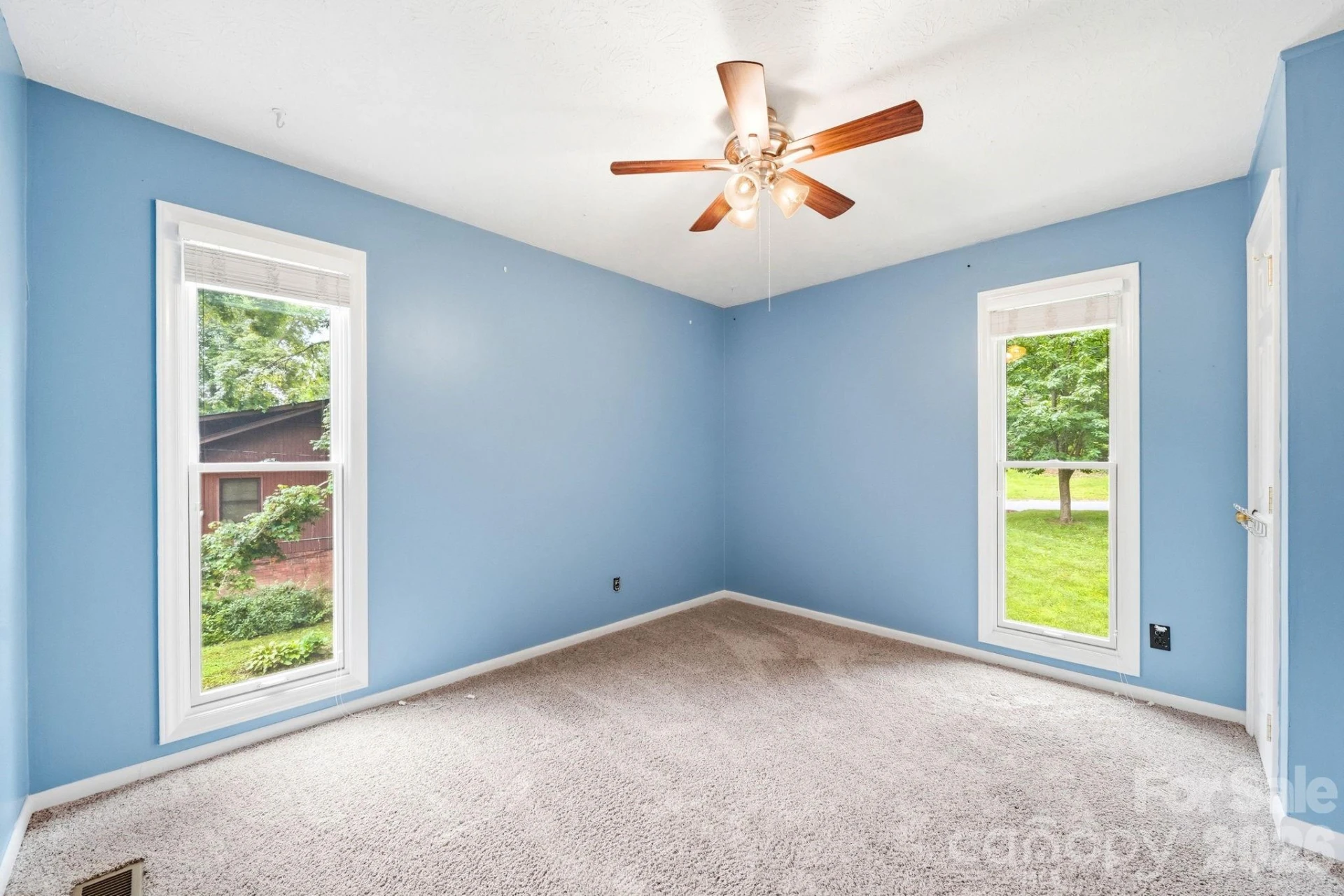 337 Woody Lane - Photo 21