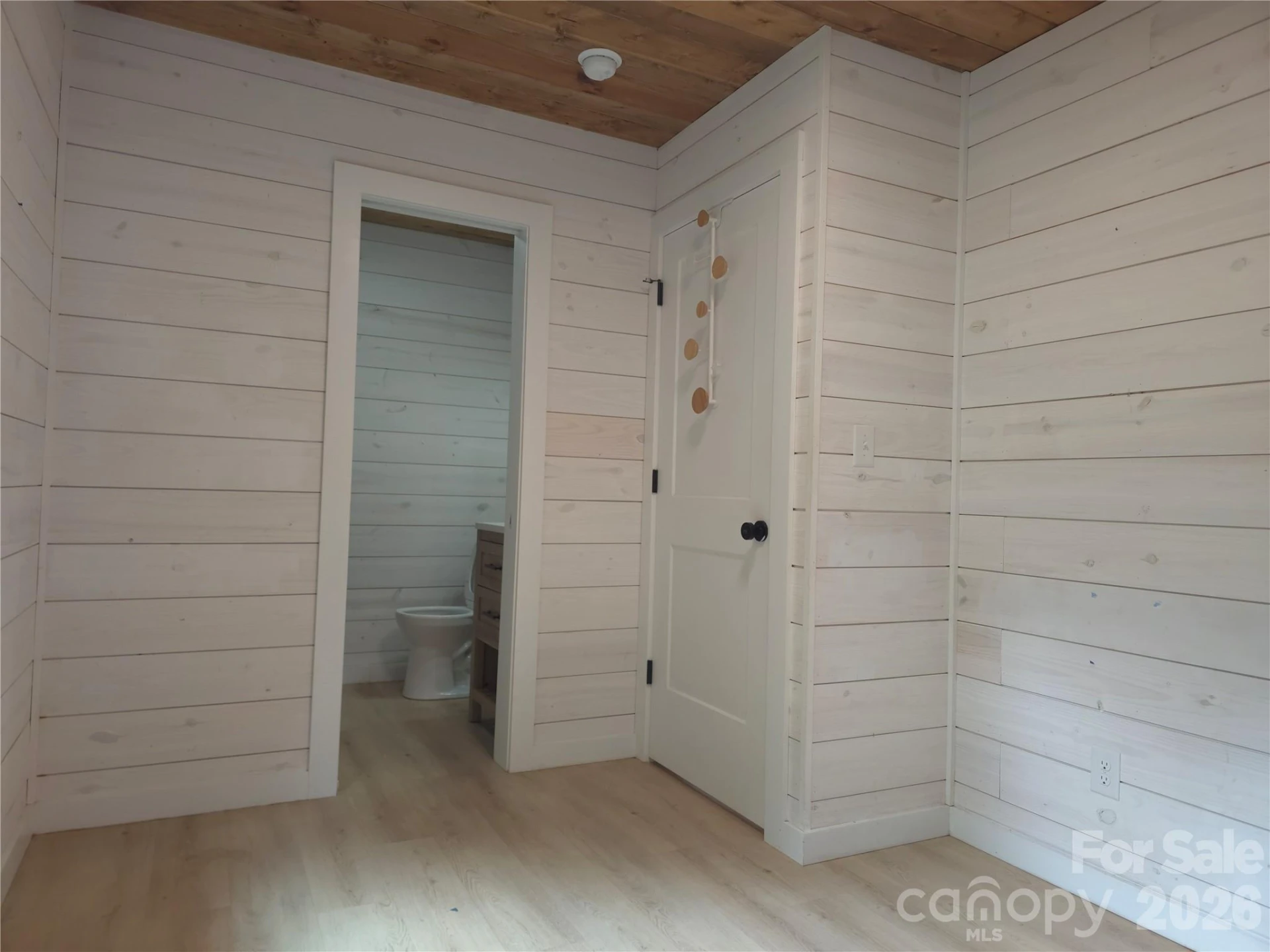 826 Shumont Road - Photo 21